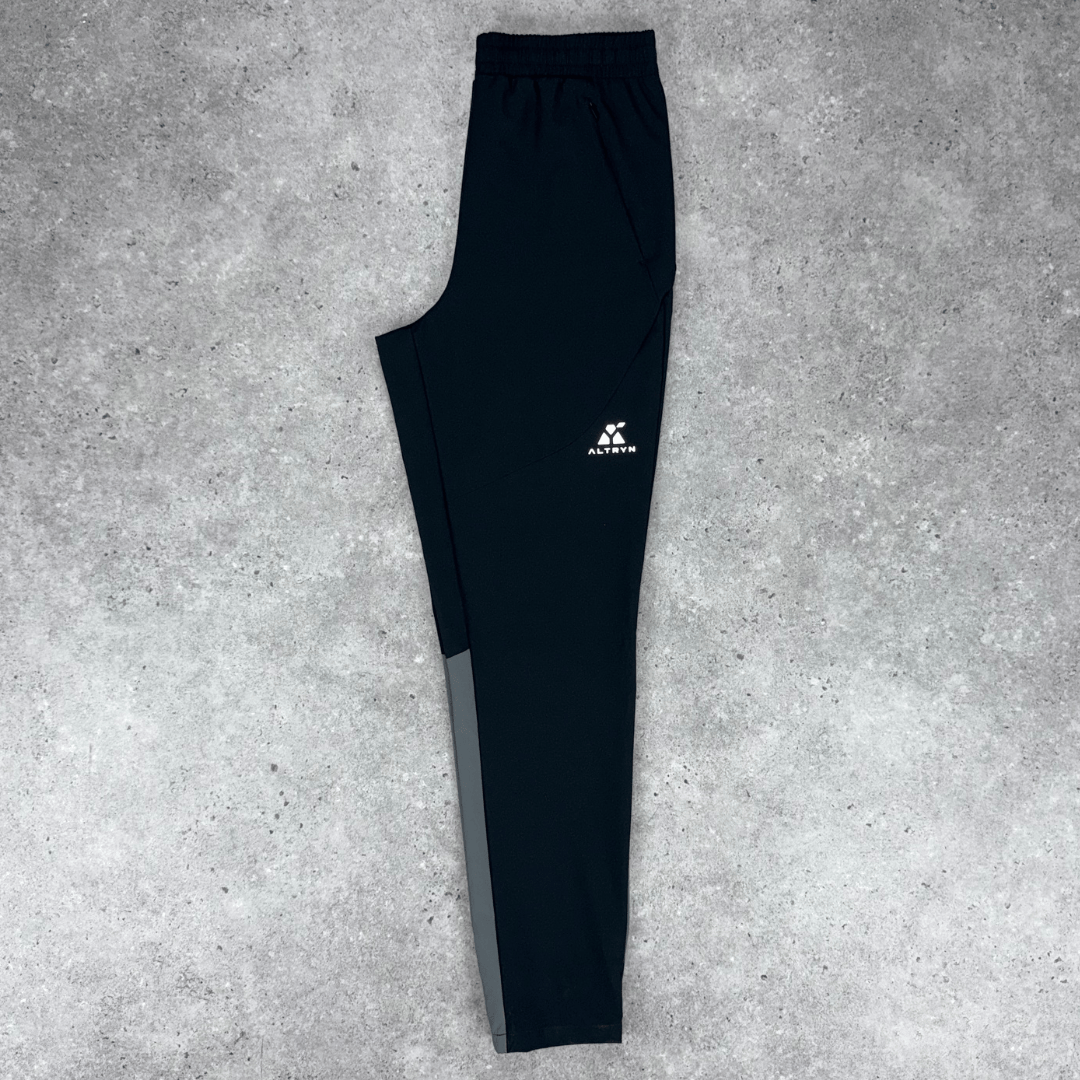 Altryn Anderson 1/4 Zip tracksuit set 'Black/Grey'