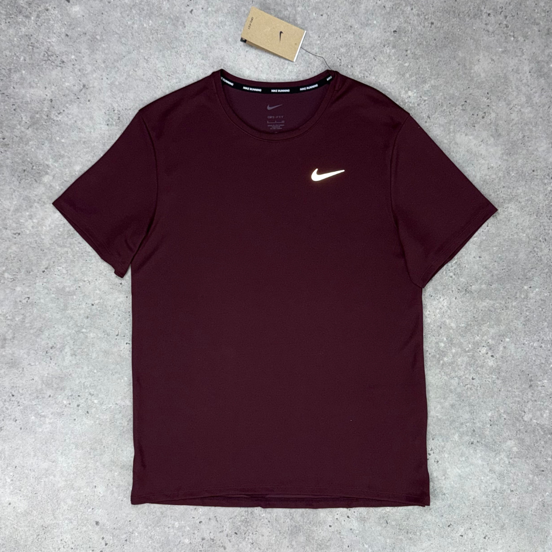 Nike uv miler 'burgundy crush'