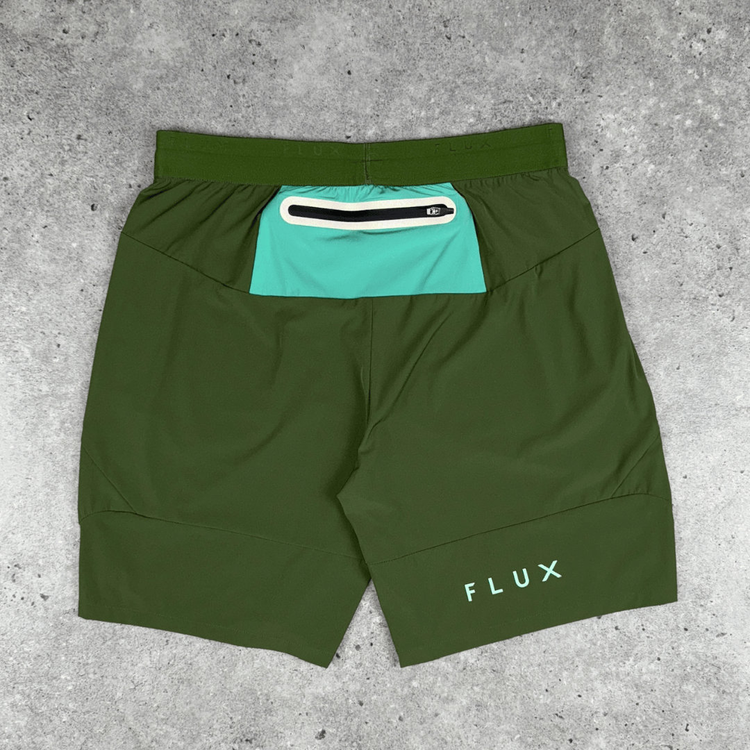 Flux Versatility short 'khaki/alkaline' SS25