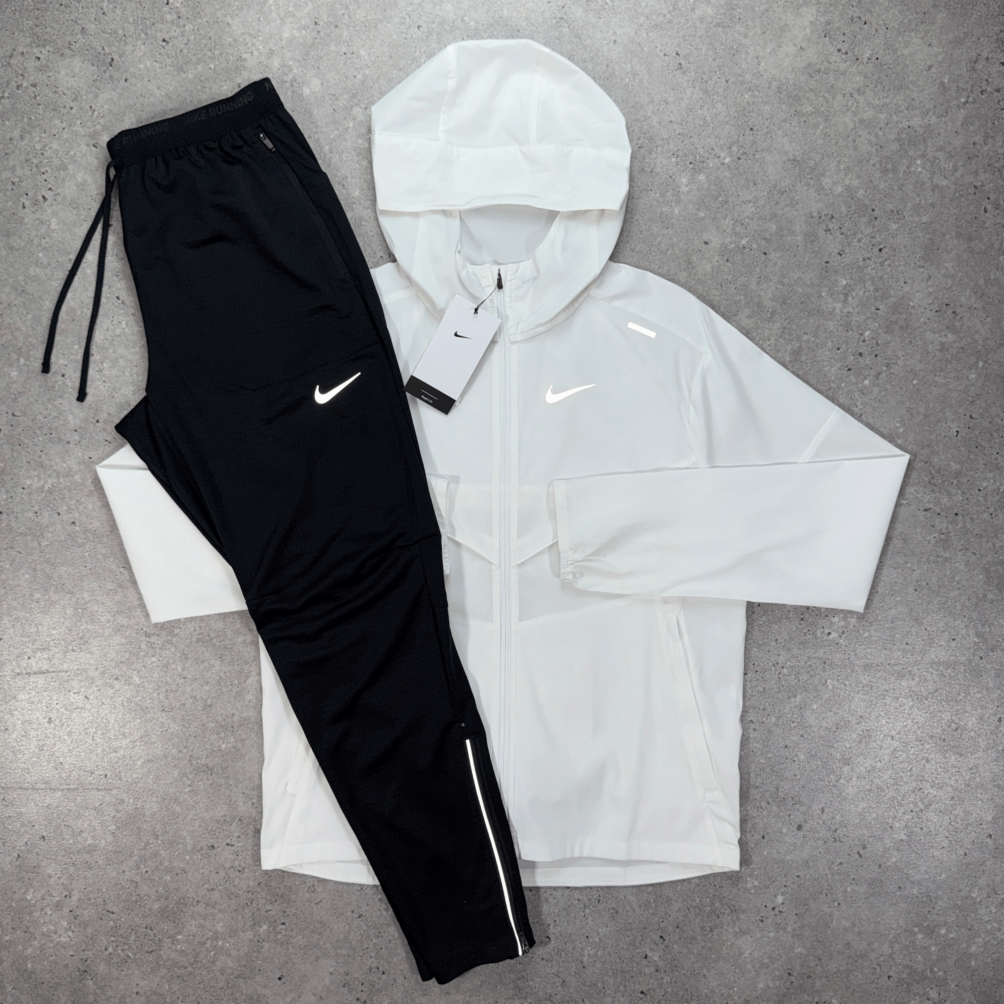 Nike windrunner phenom set 'white/black'