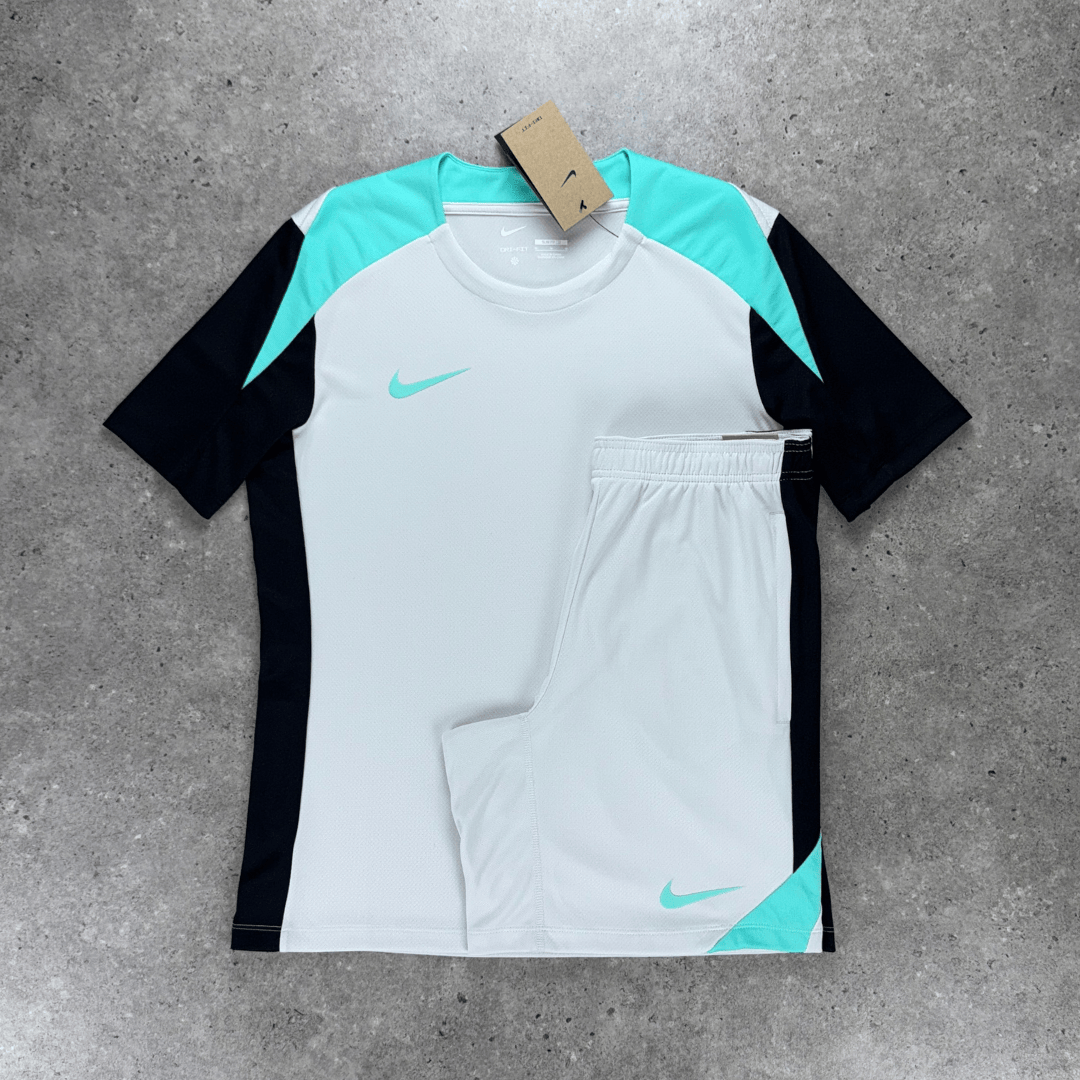 Nike academy strike shorts 'dynamic turquoise'