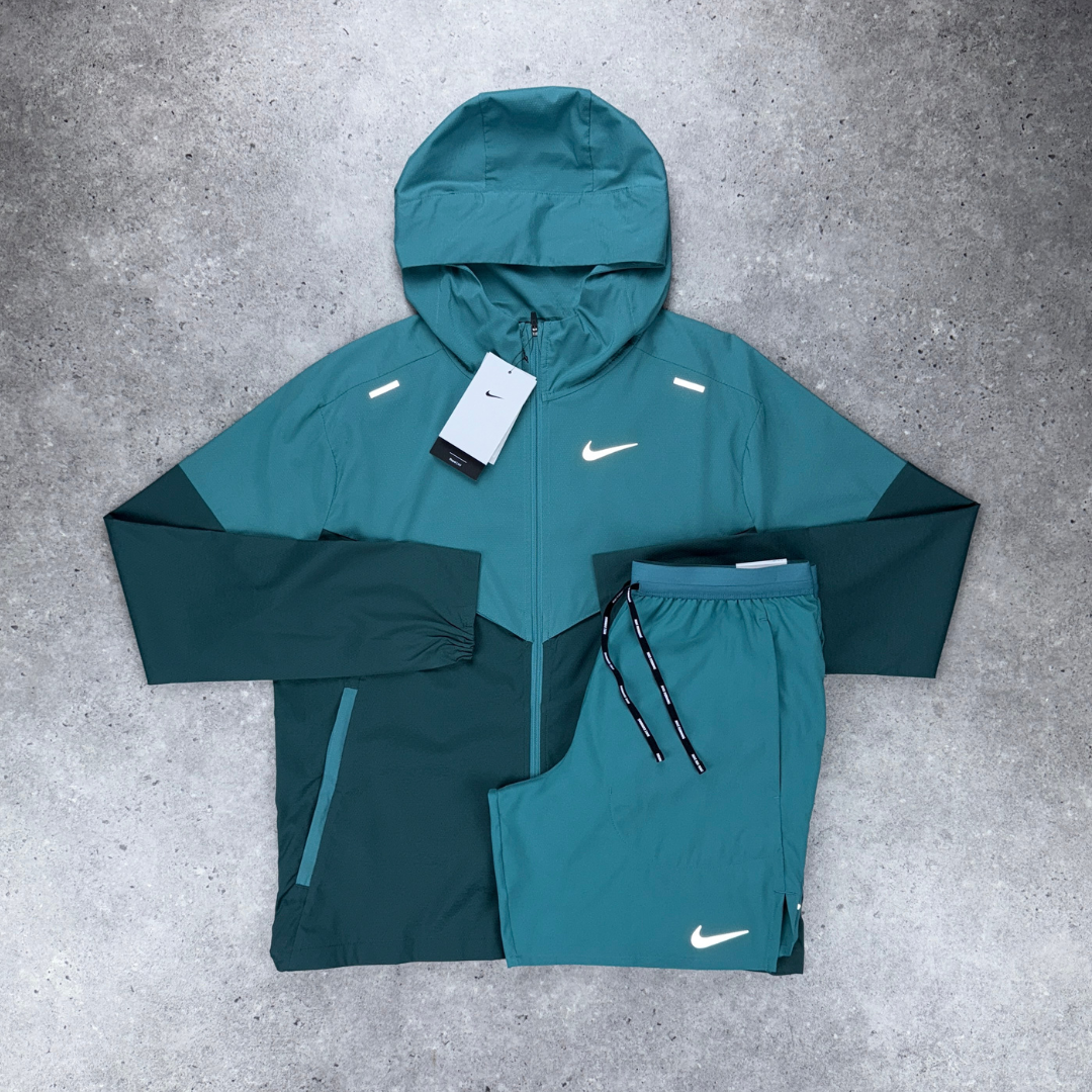 nike windrunner teal