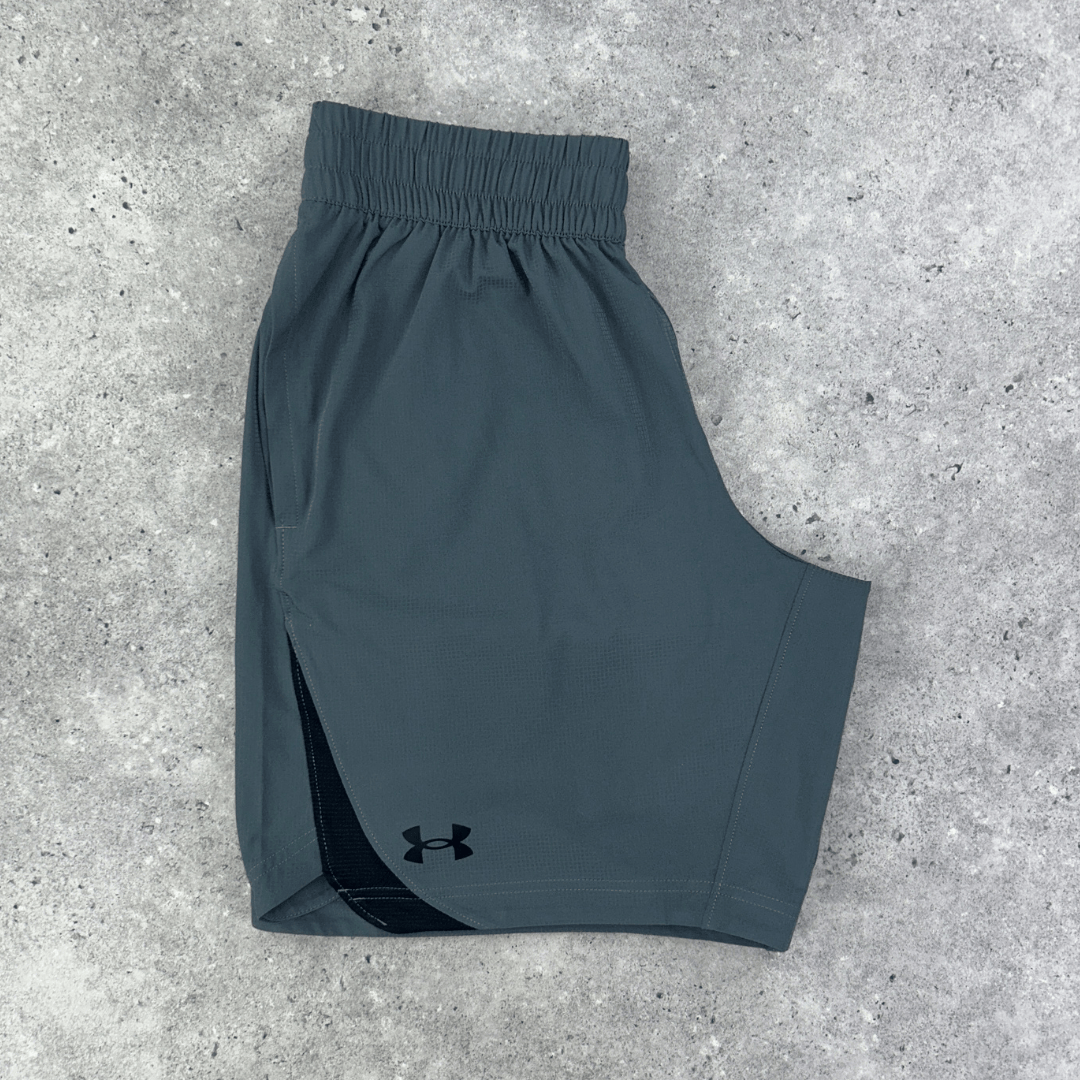 Under armour elevated woven 2.0 graphic shorts 'grey/black'