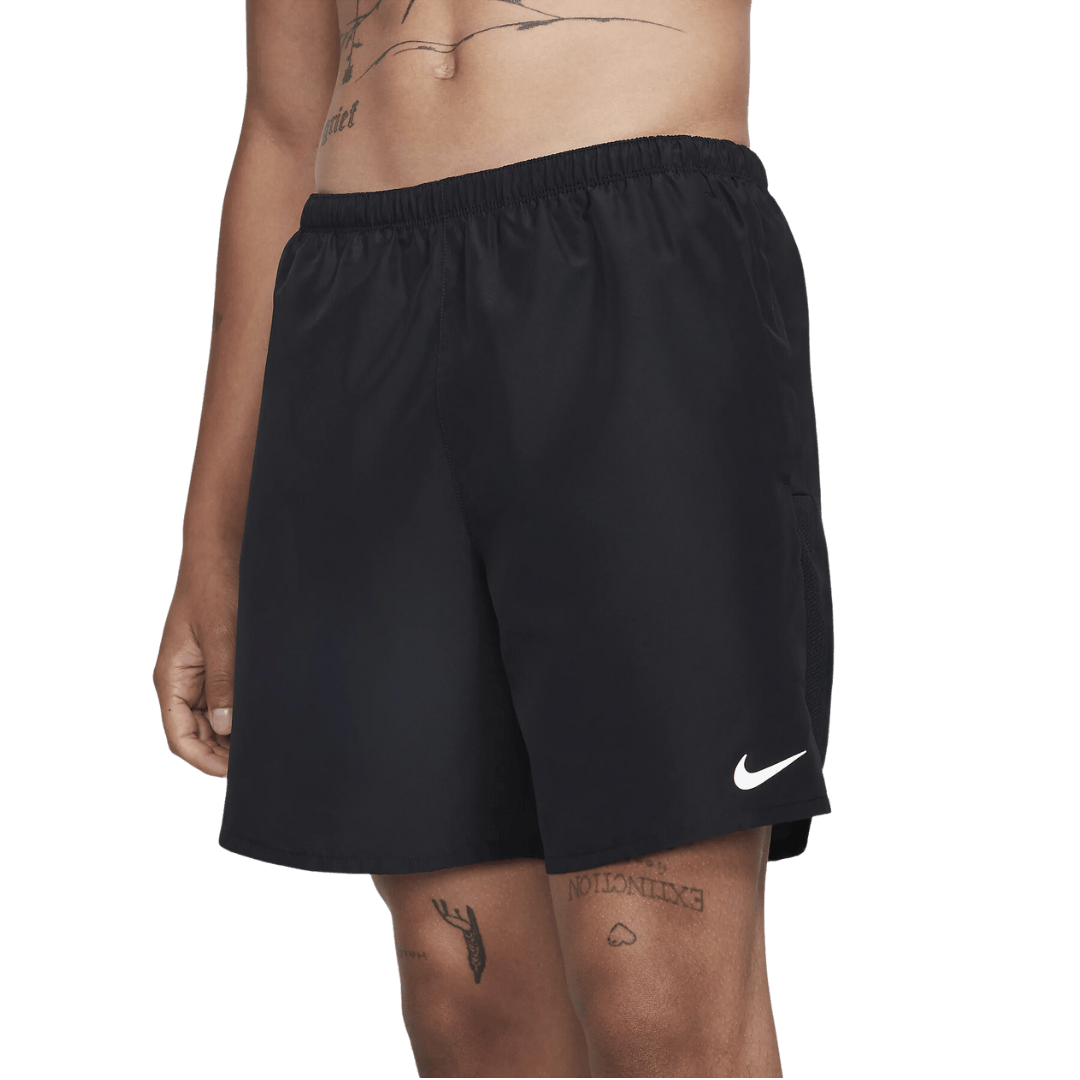 Nike challenger 18cm shorts 'black'