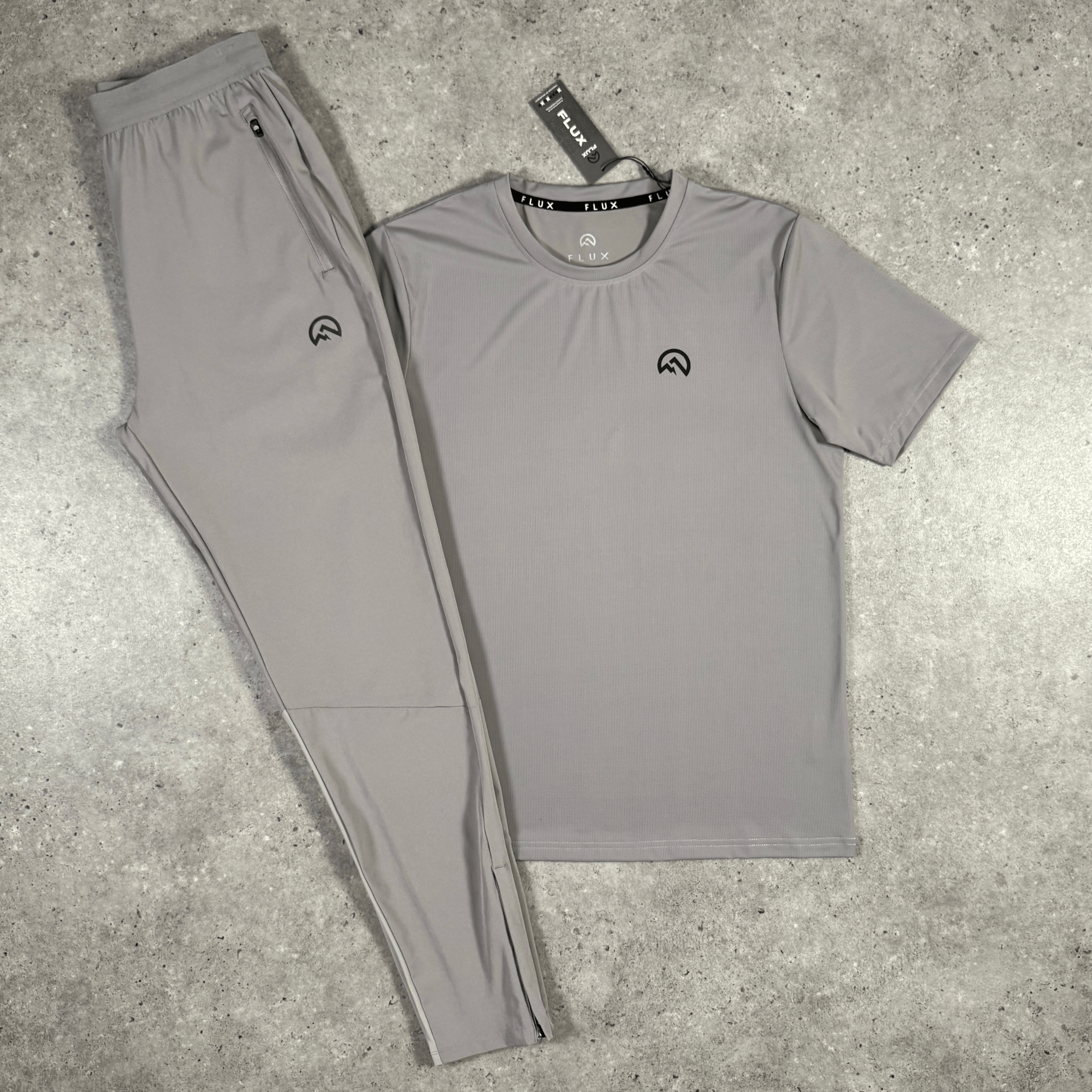 Flux chest logo t-shirt pants set 'dark concrete'