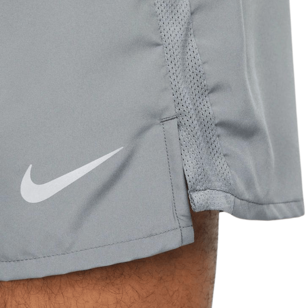 Nike challenger 13cm shorts 'grey'