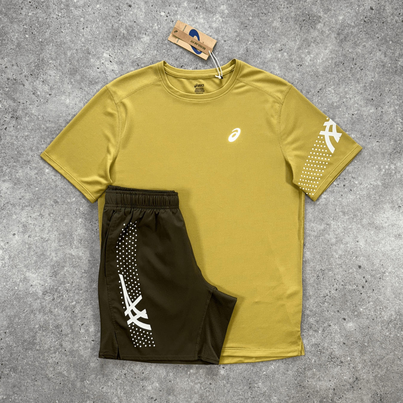 Asics icon t-shirt set 'lemongrass/brownstone'