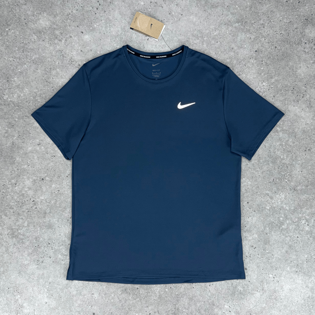 Men's Nike uv miler in thunder blue