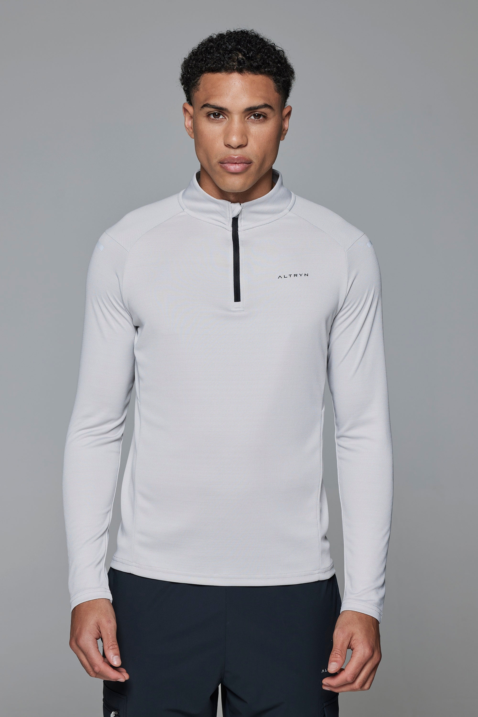 Altryn Pike Tech Quarter Zip Set 'Greystone'