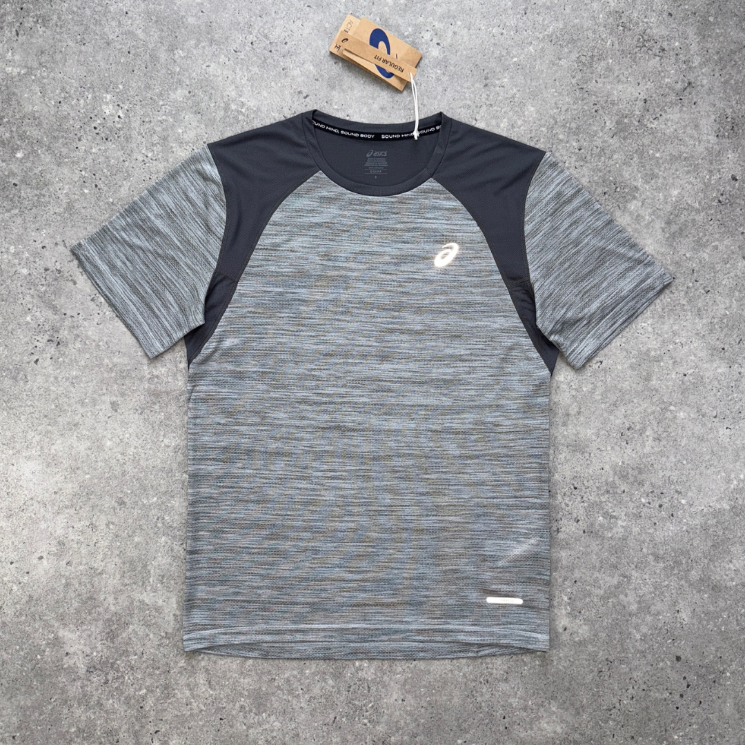 Men's Asics road t-shirt in grey