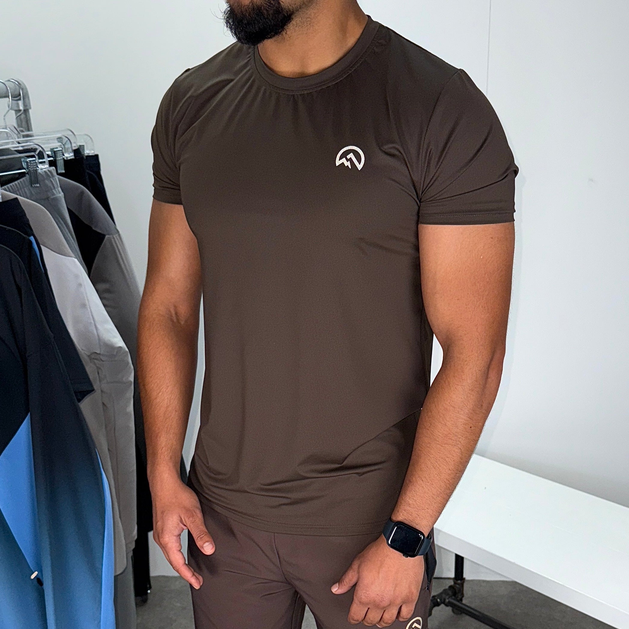 Men's Flux graphic logo t-shirt in chocolate and black