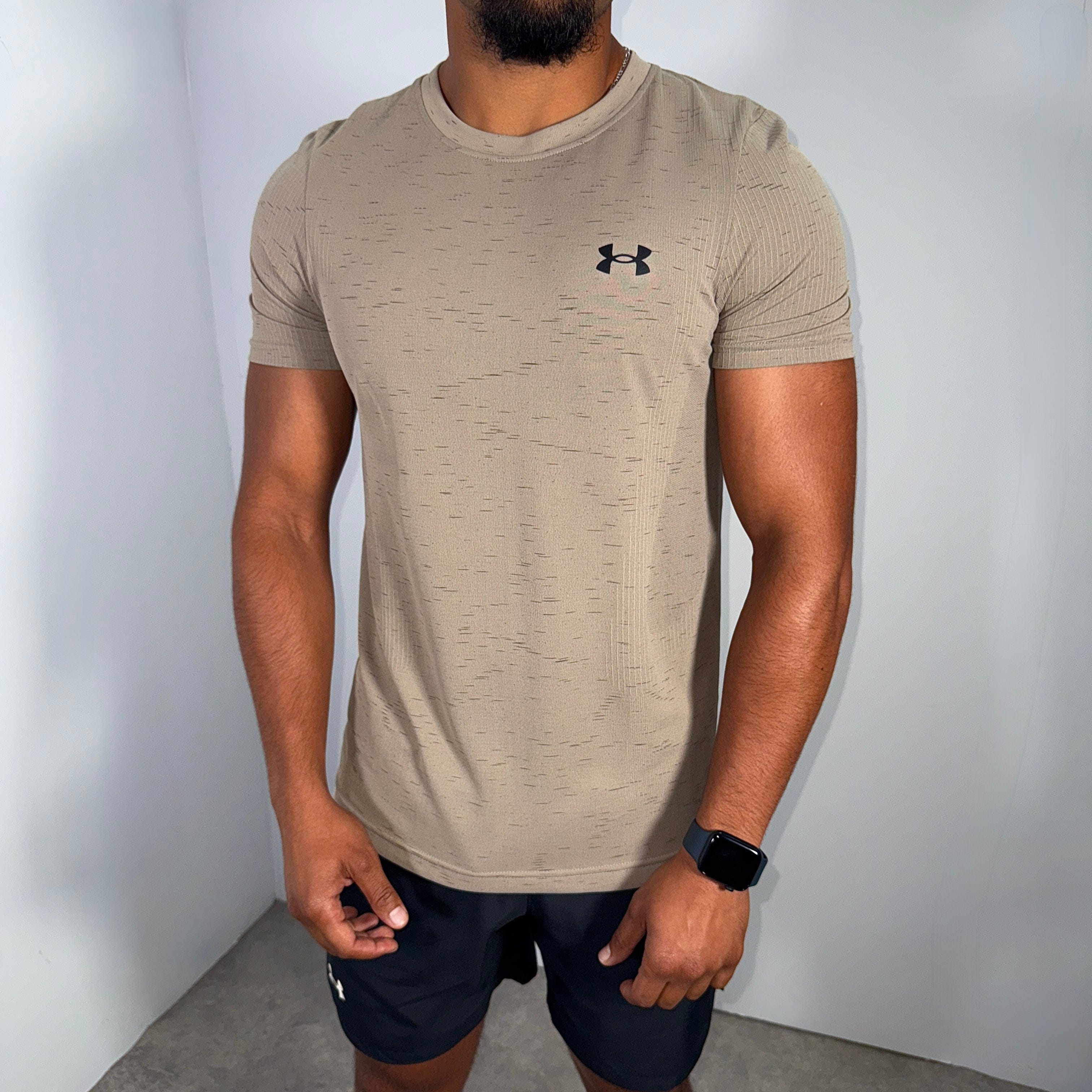 Under armour velocity 'beige' set