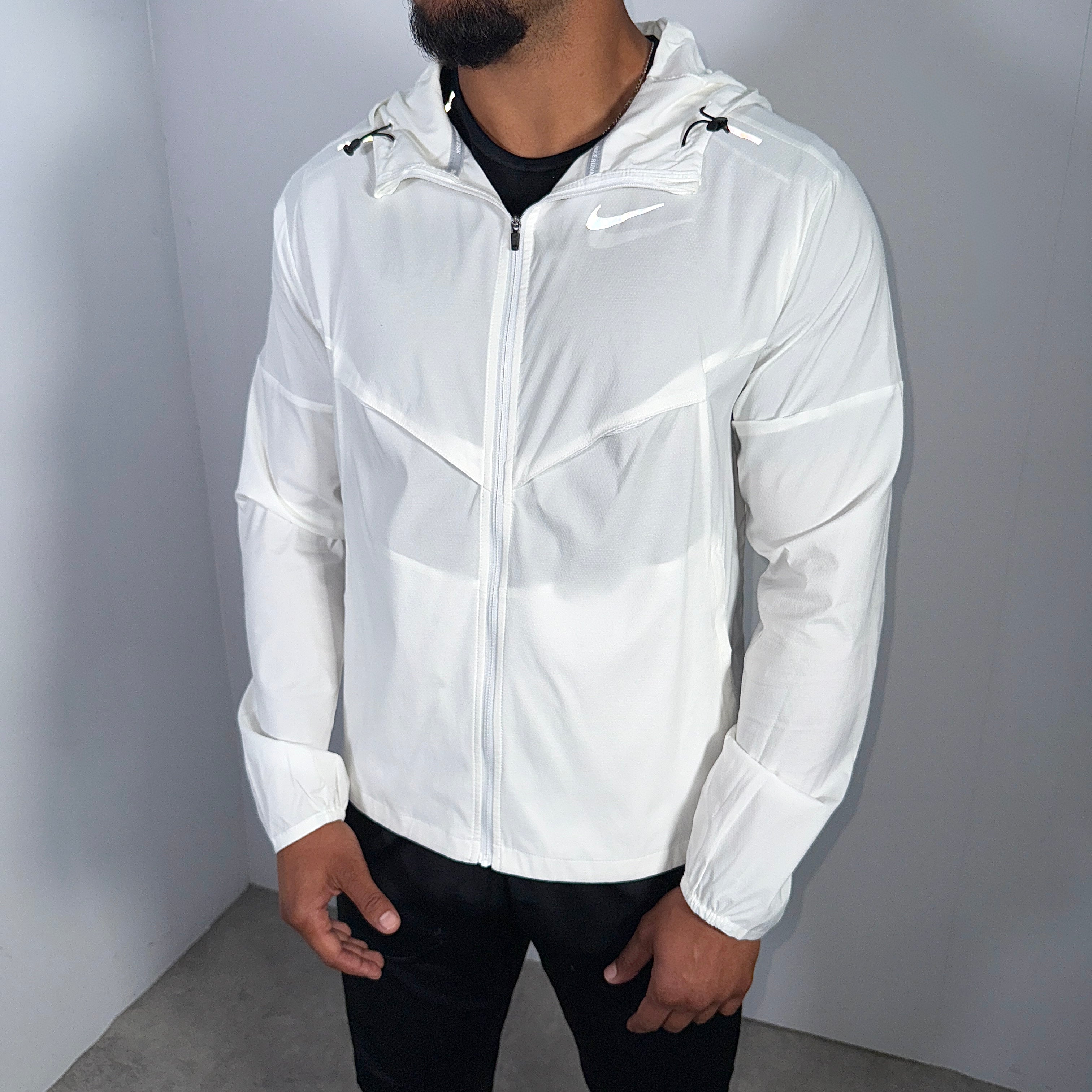Nike windrunner phenom set 'white/black'