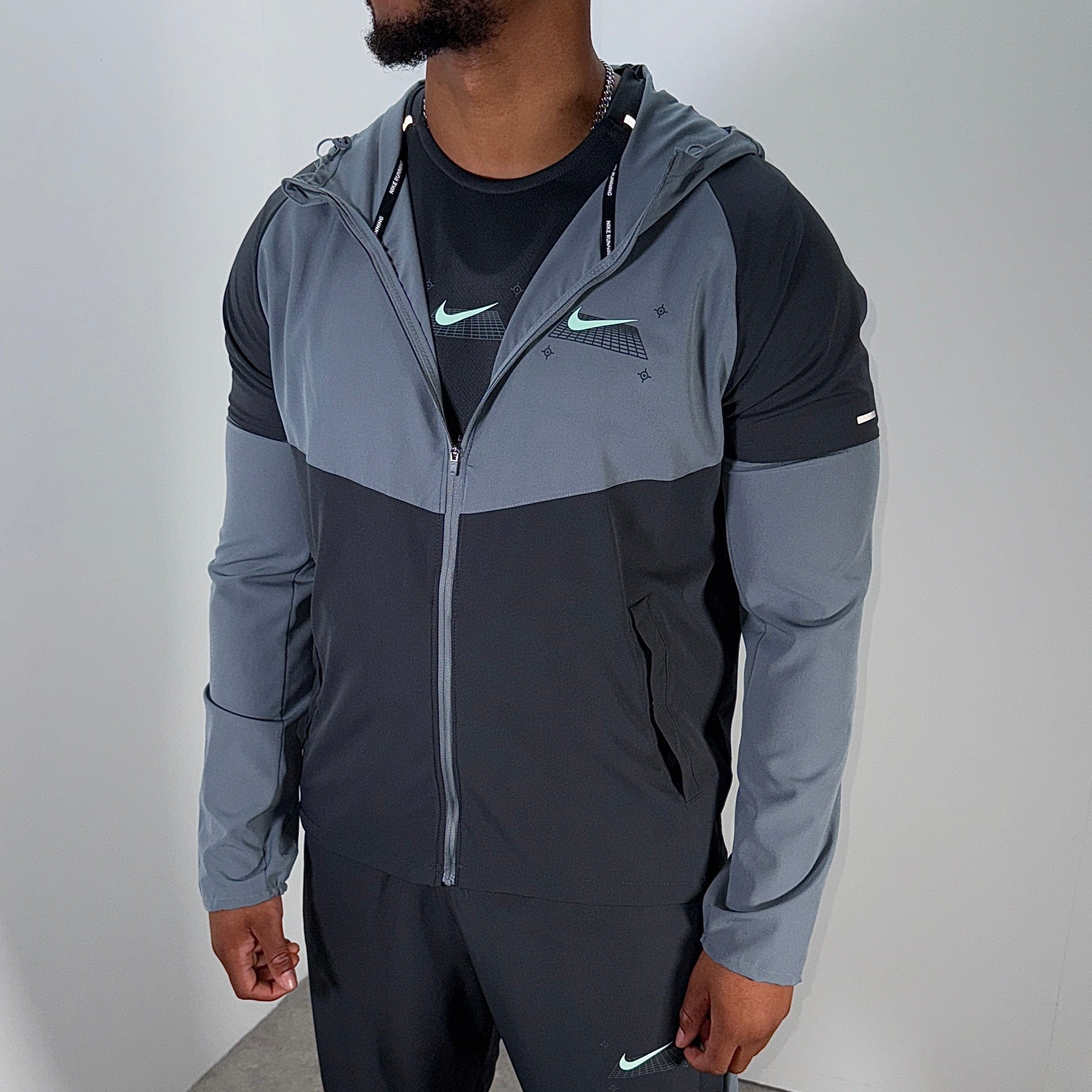 Nike graphic repel jacket 'cool grey'