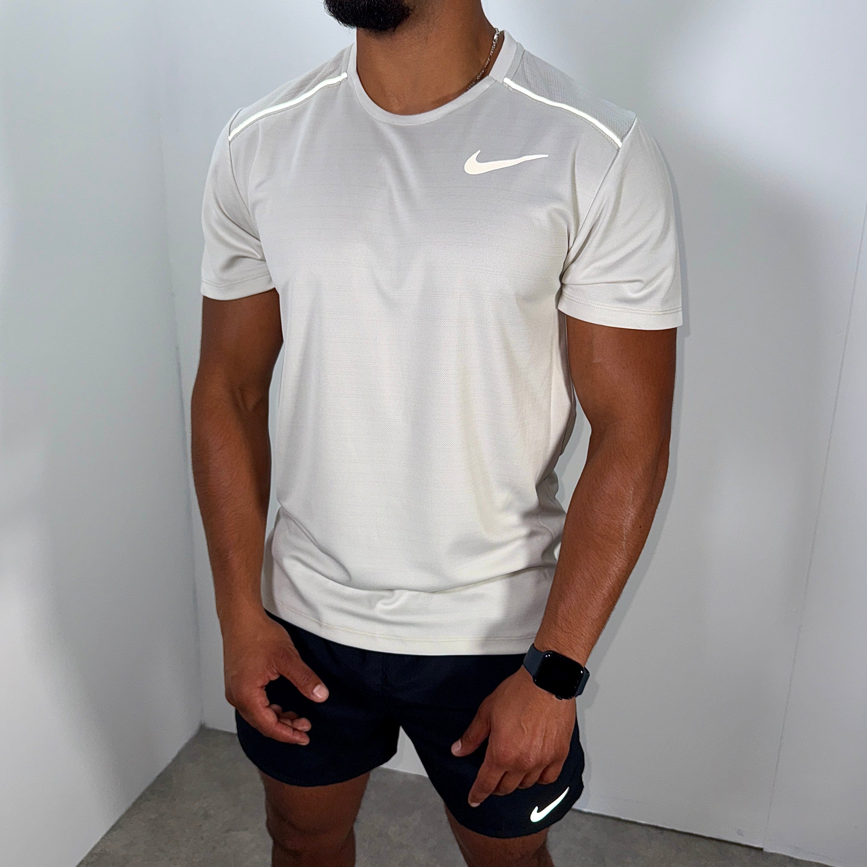 Nike miler 1.0 set 'light bone/black'