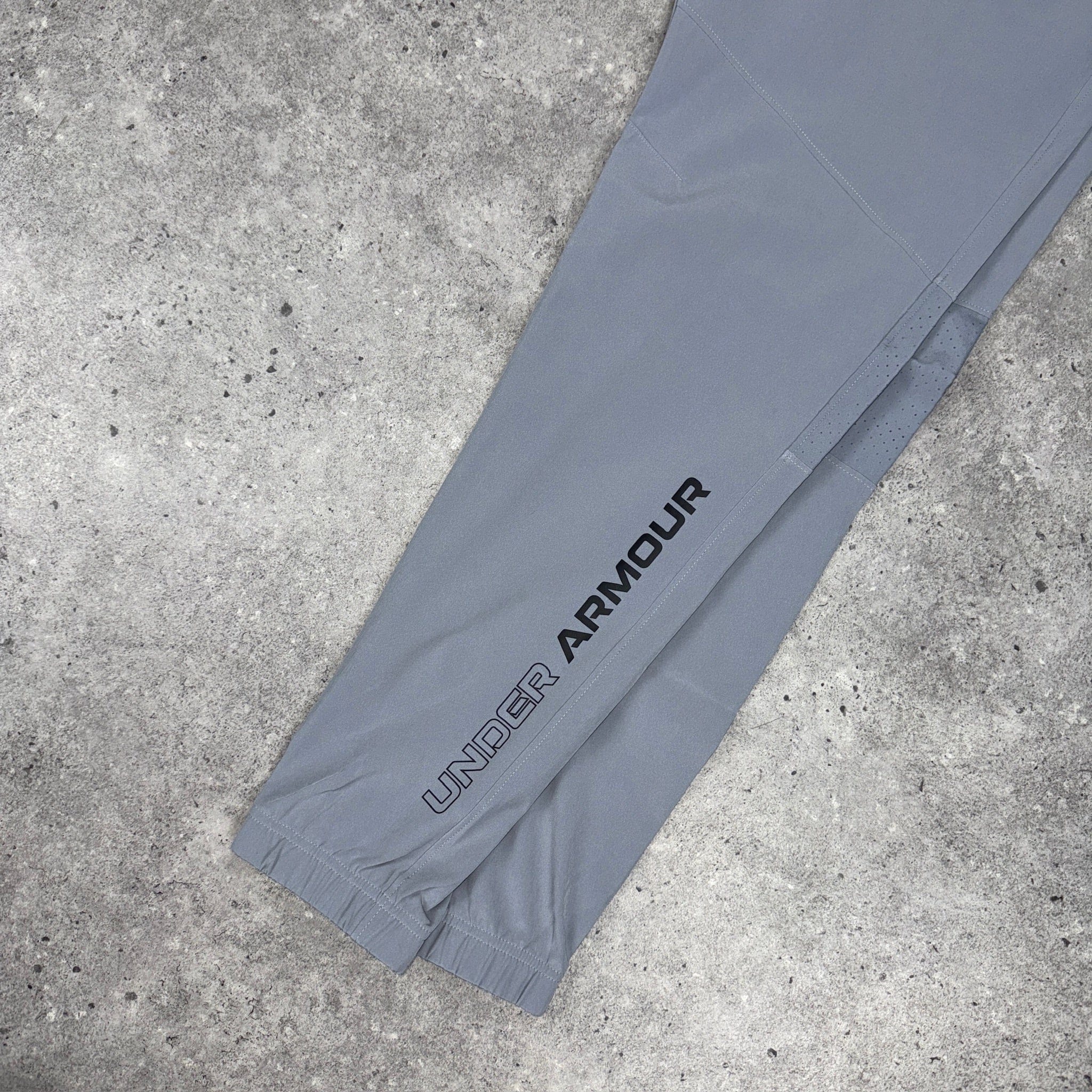 Under armour vanish woven pants 'grey'
