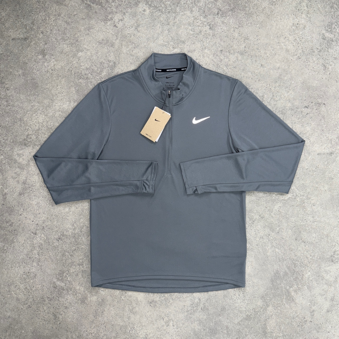 Men's Nike 1/4 zip pacer running top in grey