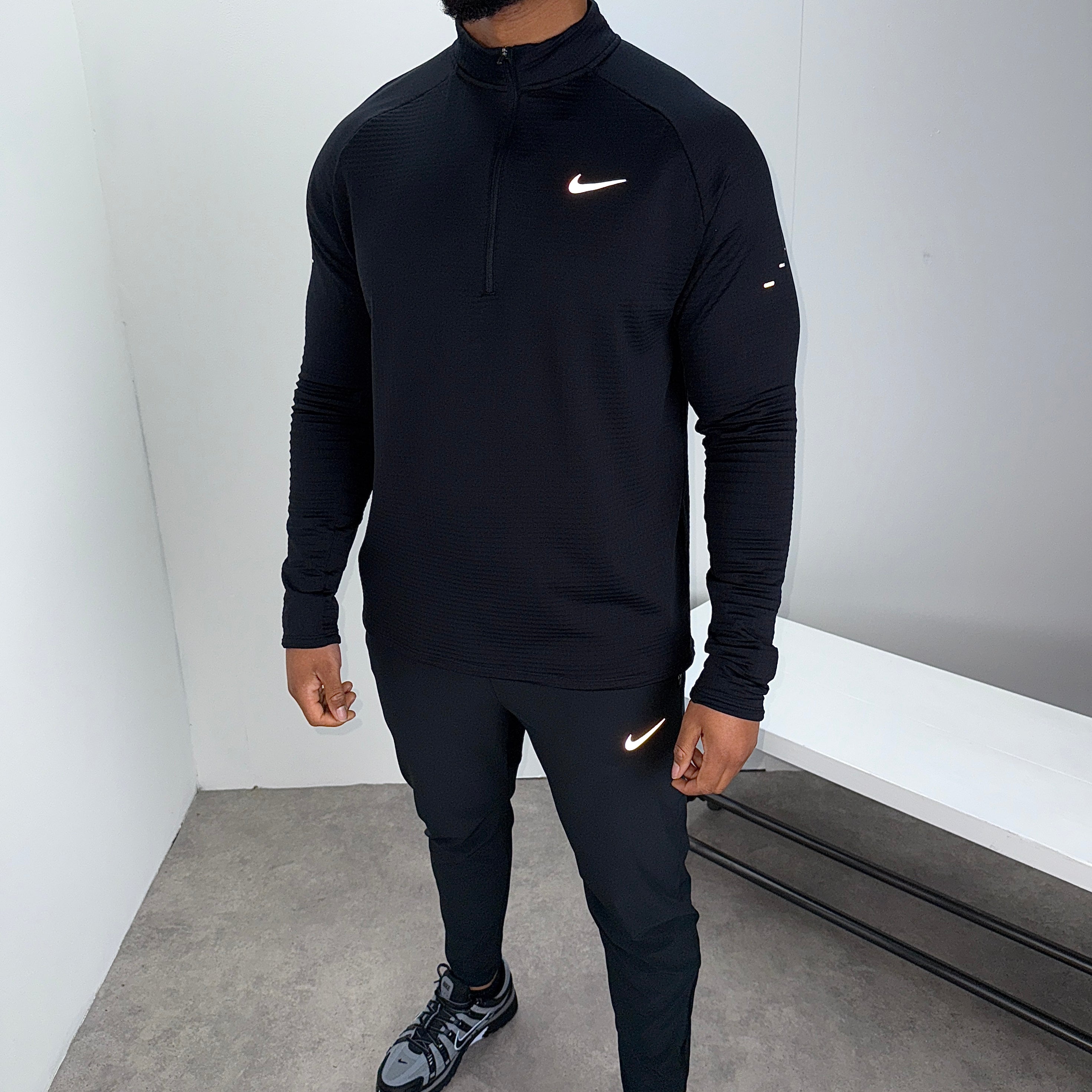Nike stride therma 1/4 zip pants set 'black'