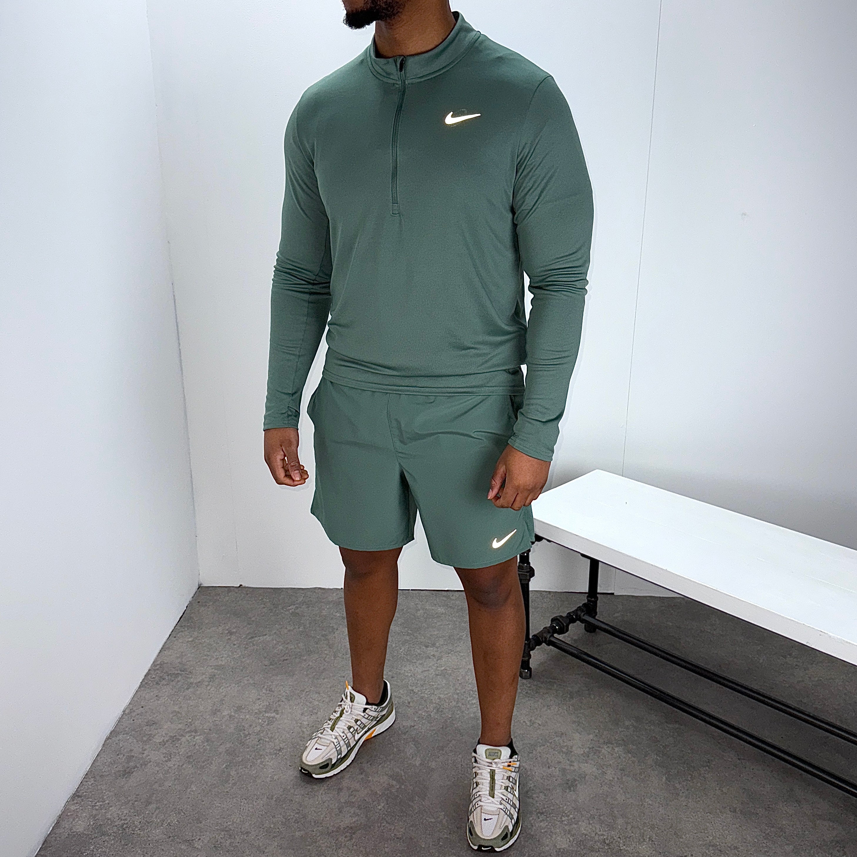 Nike 1/4 zip pacer set 'clay green'