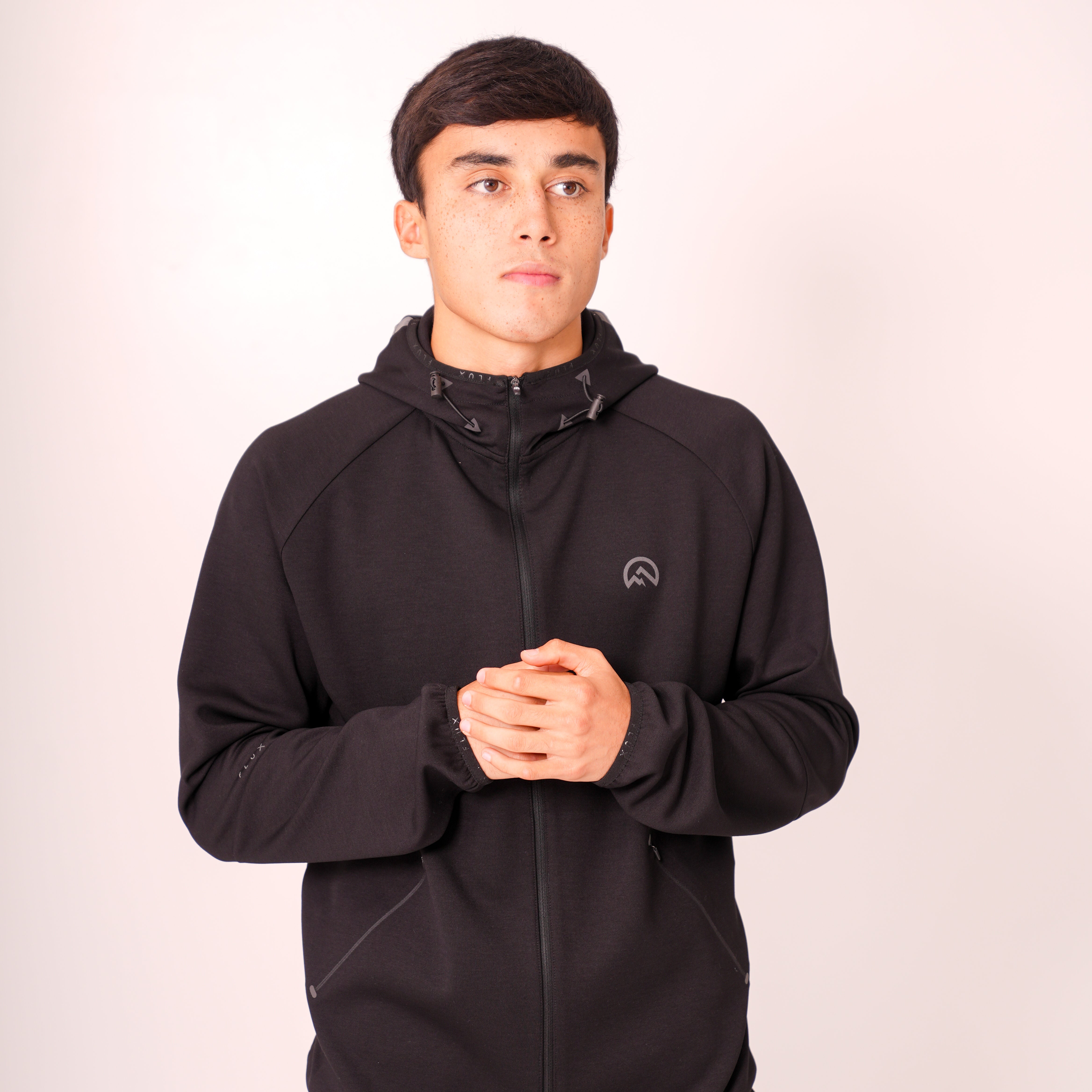 Flux velar jacket 'black' AW25