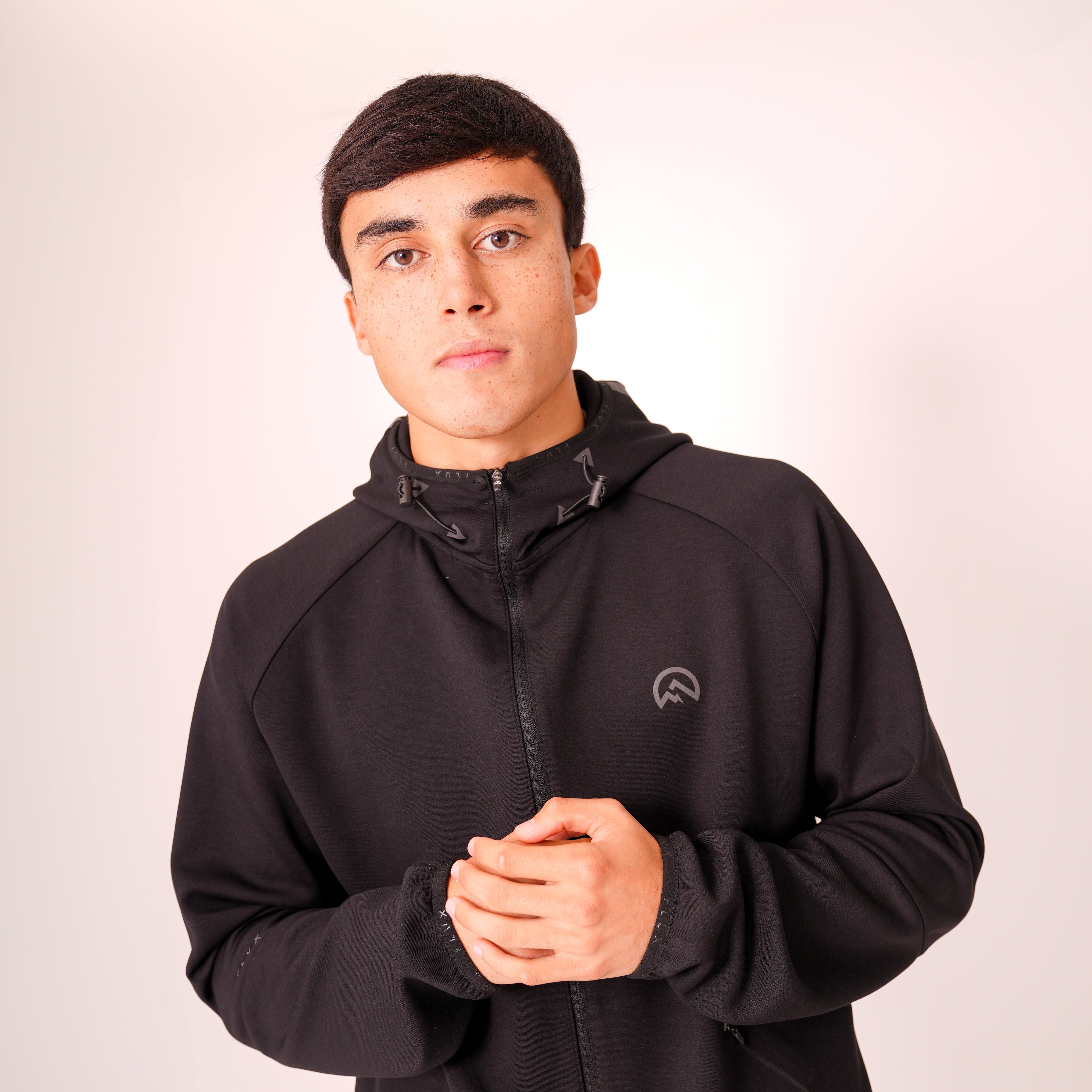 Flux velar jacket 'black' AW25