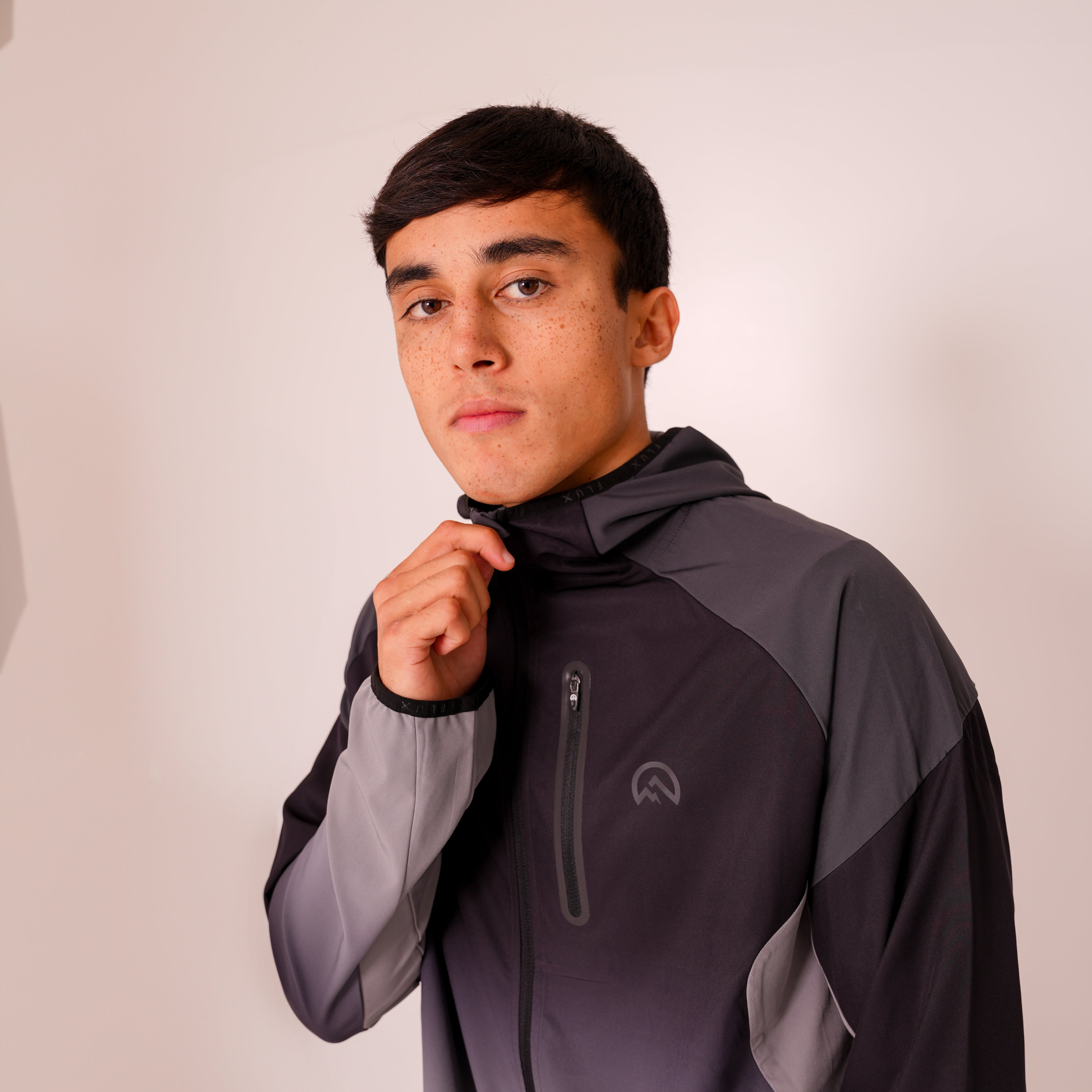 Flux gradient jacket 'slate/aluminium/midnight' AW25