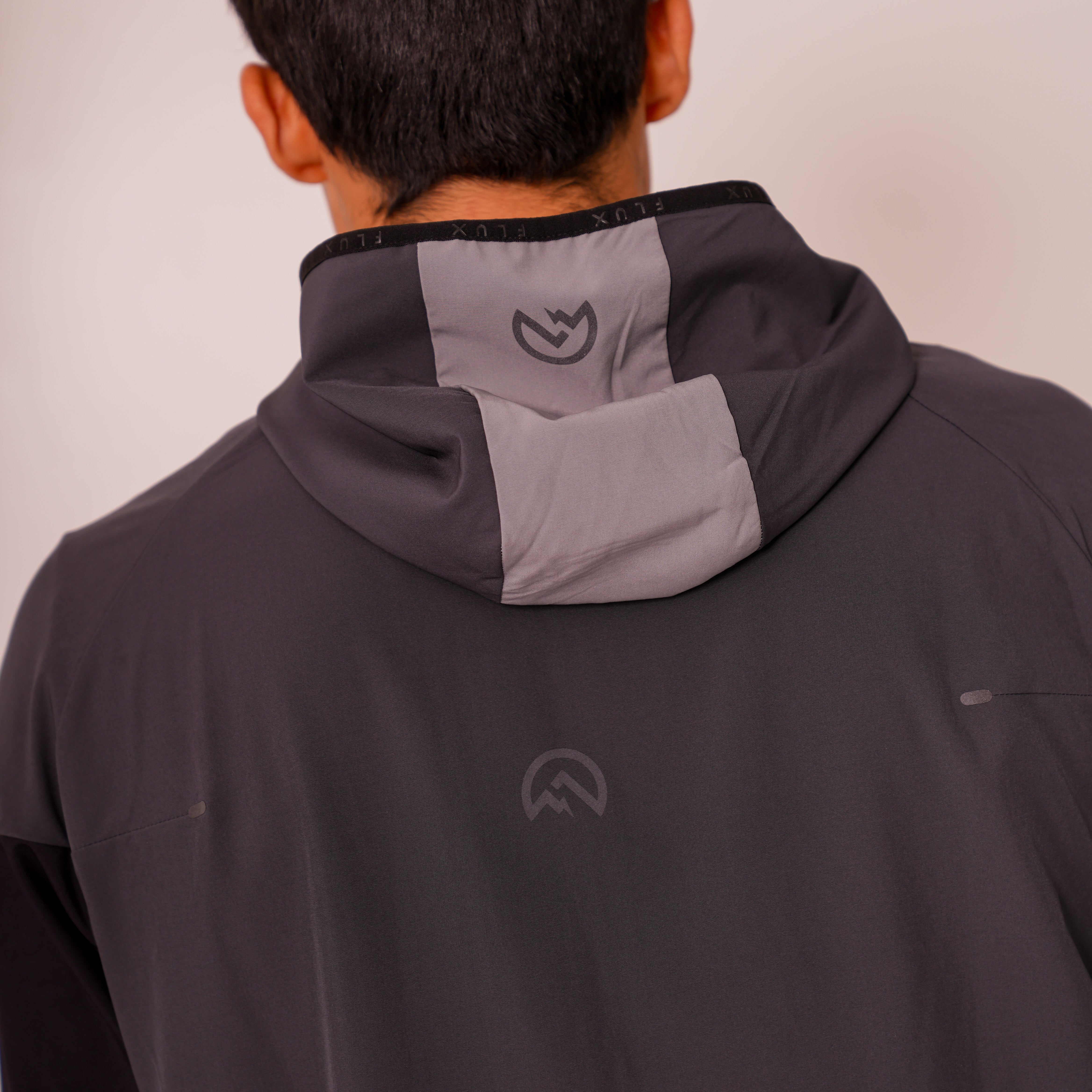 Flux gradient jacket 'slate/aluminium/midnight' AW25