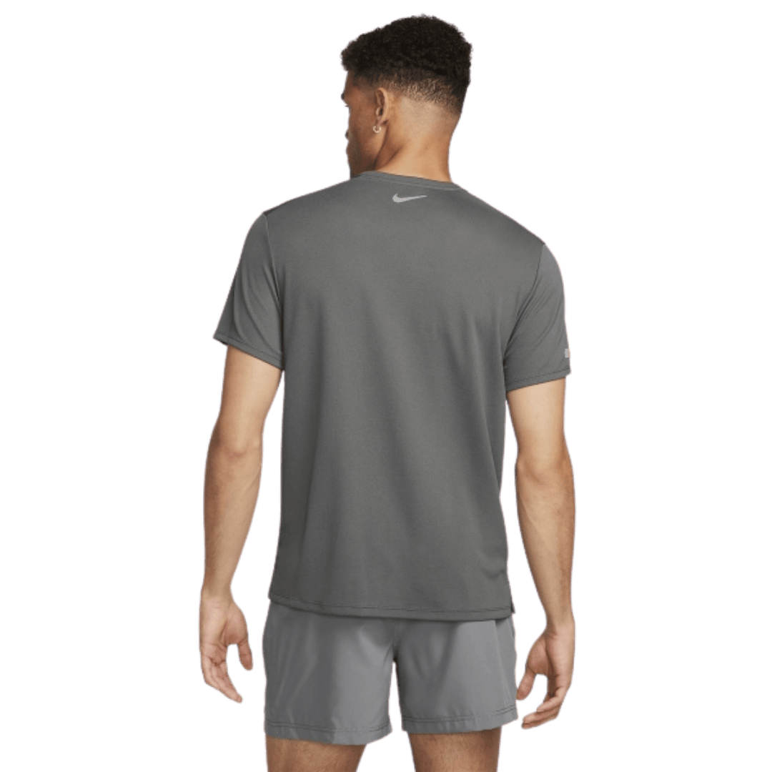 Nike running division flash t-shirt 'grey'