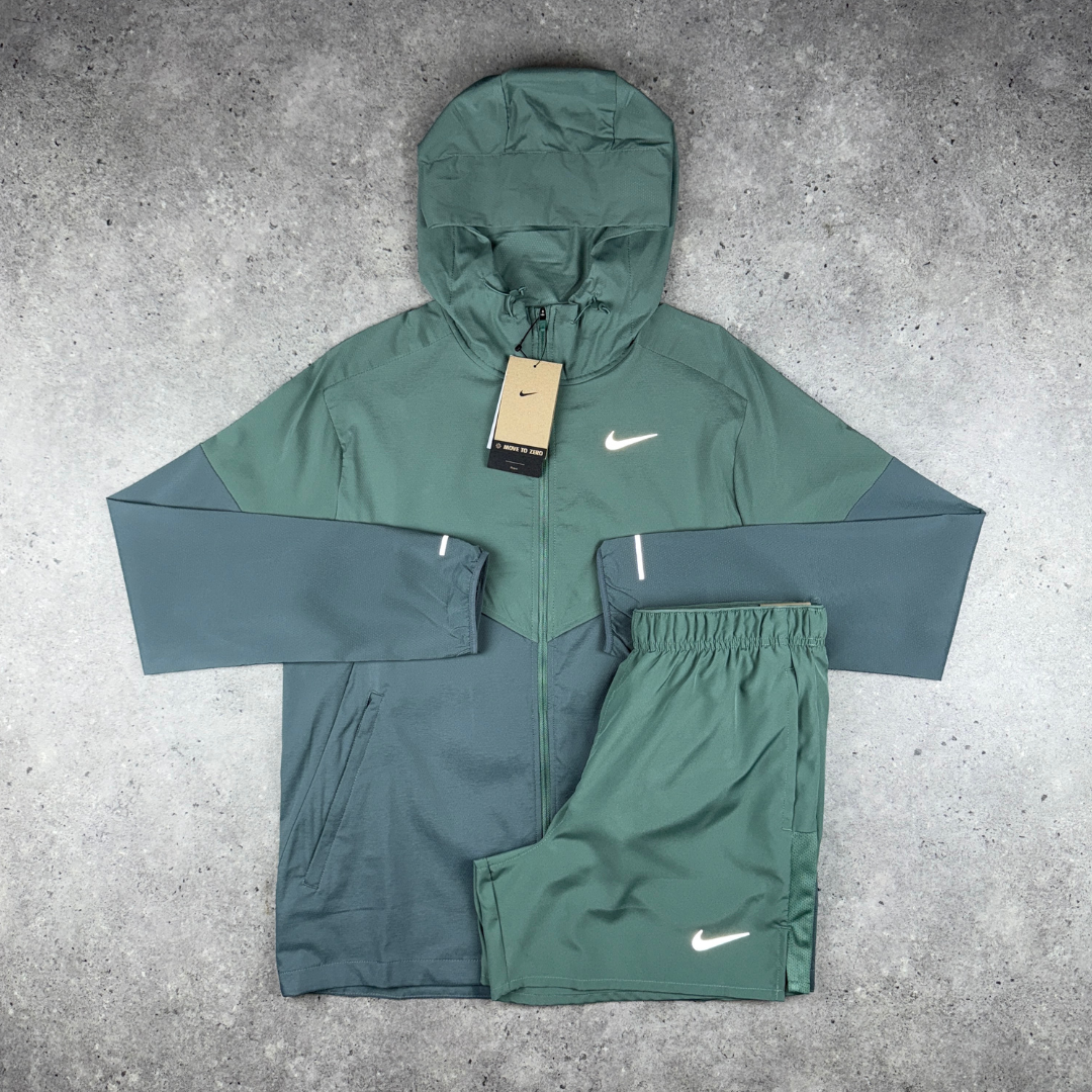 Nike windrunner 'clay green' short set
