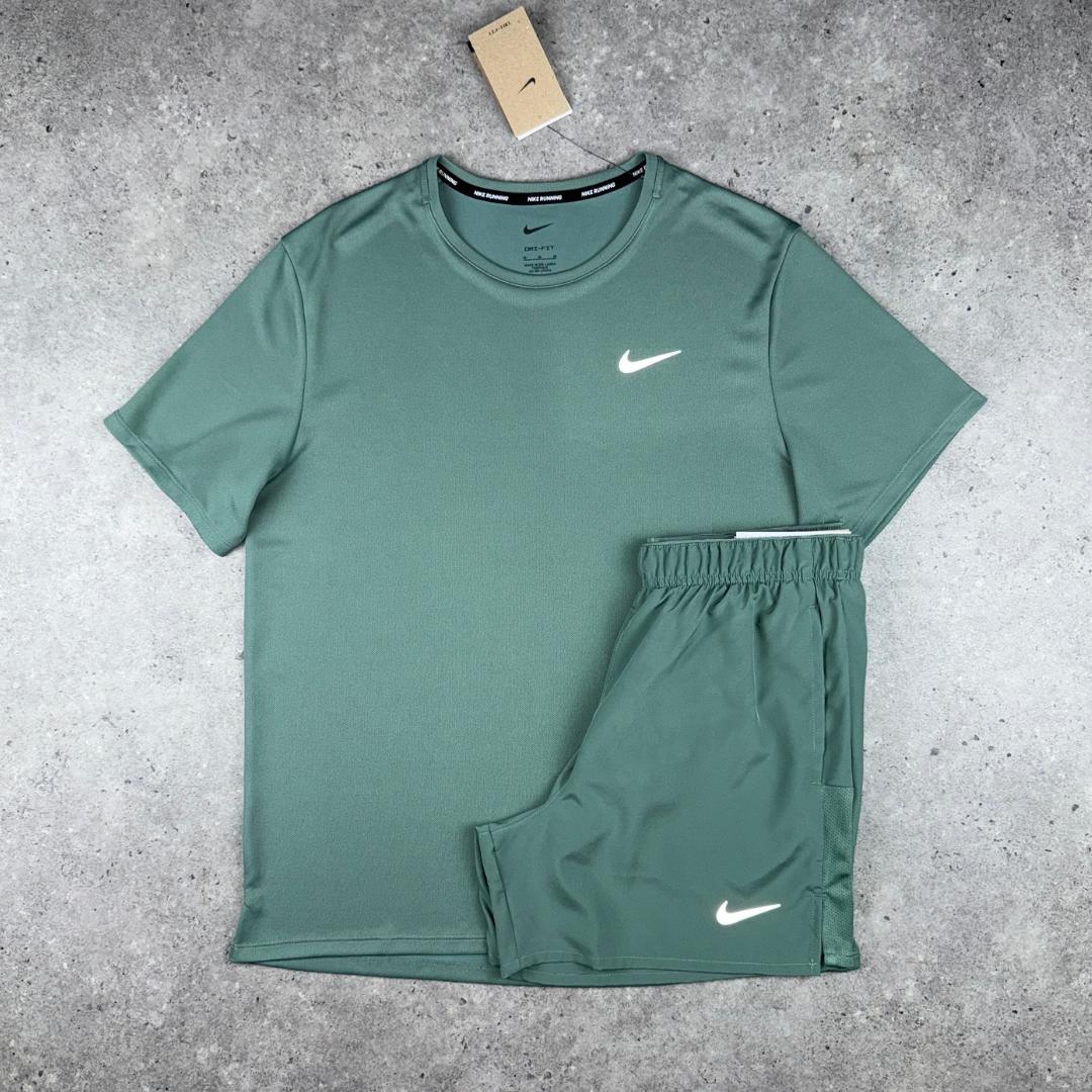 Nike uv miler 'clay green' set