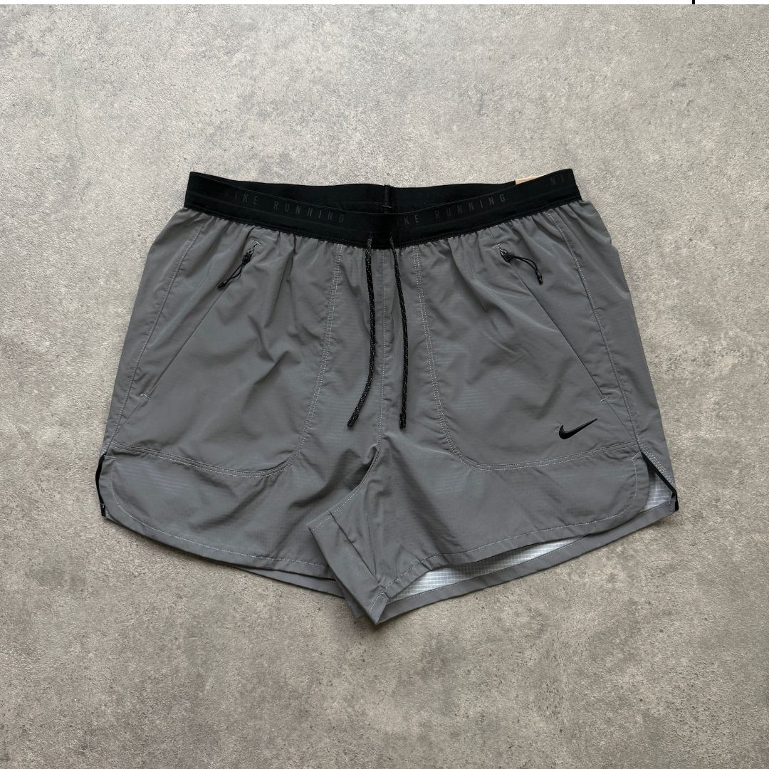 Nike run division 10cm 2in1 reflective shorts 'reflect silver'