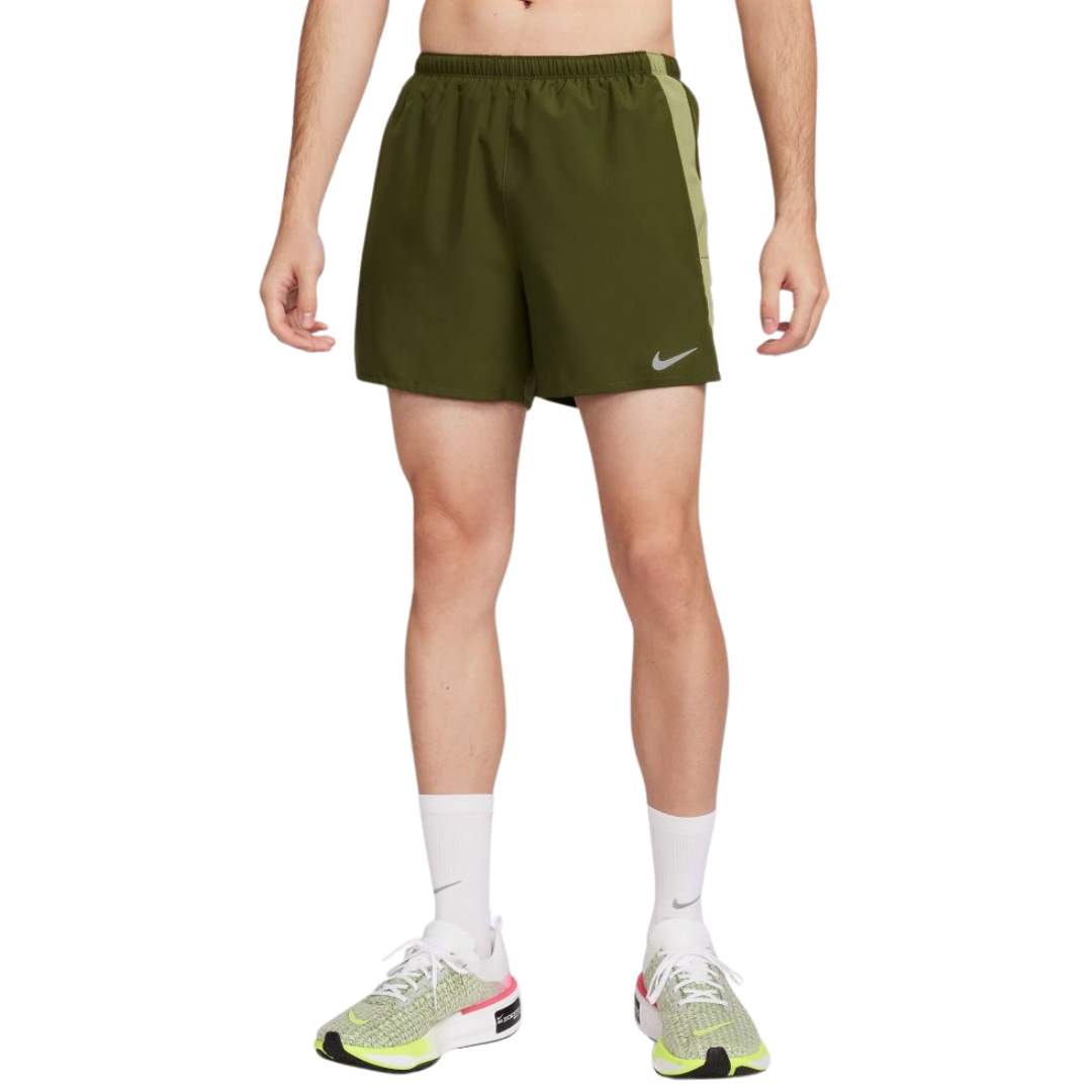 Nike challenger 13cm shorts 'rough green/khaki'