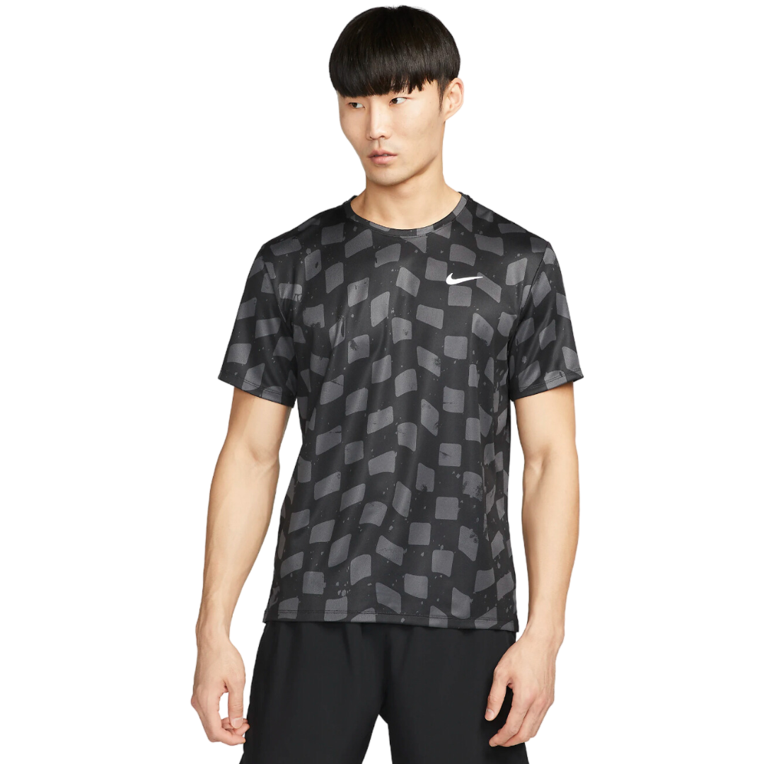 Nike miler dye t-shirt 'black'