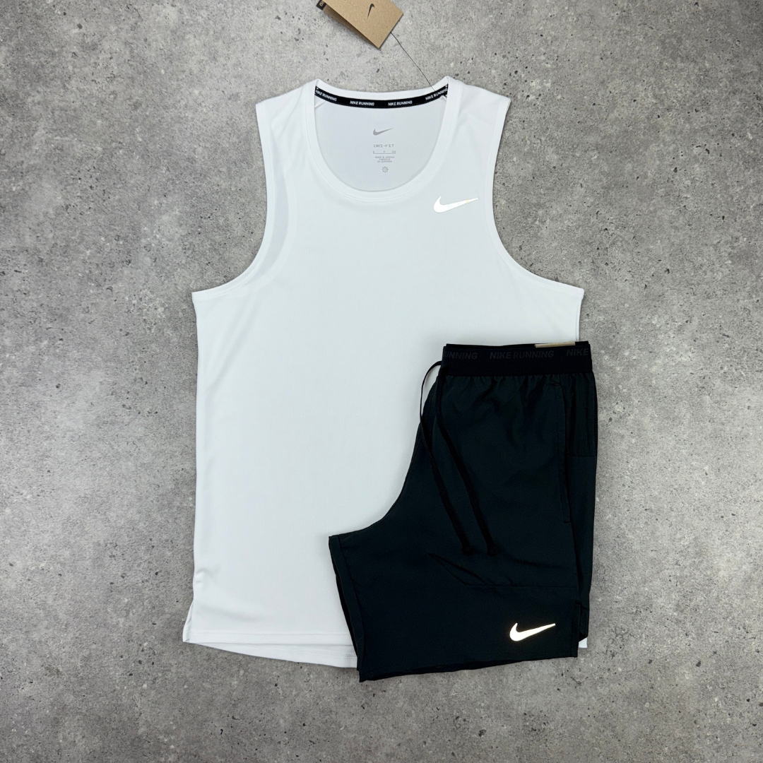 Nike miler vest 'white/black'