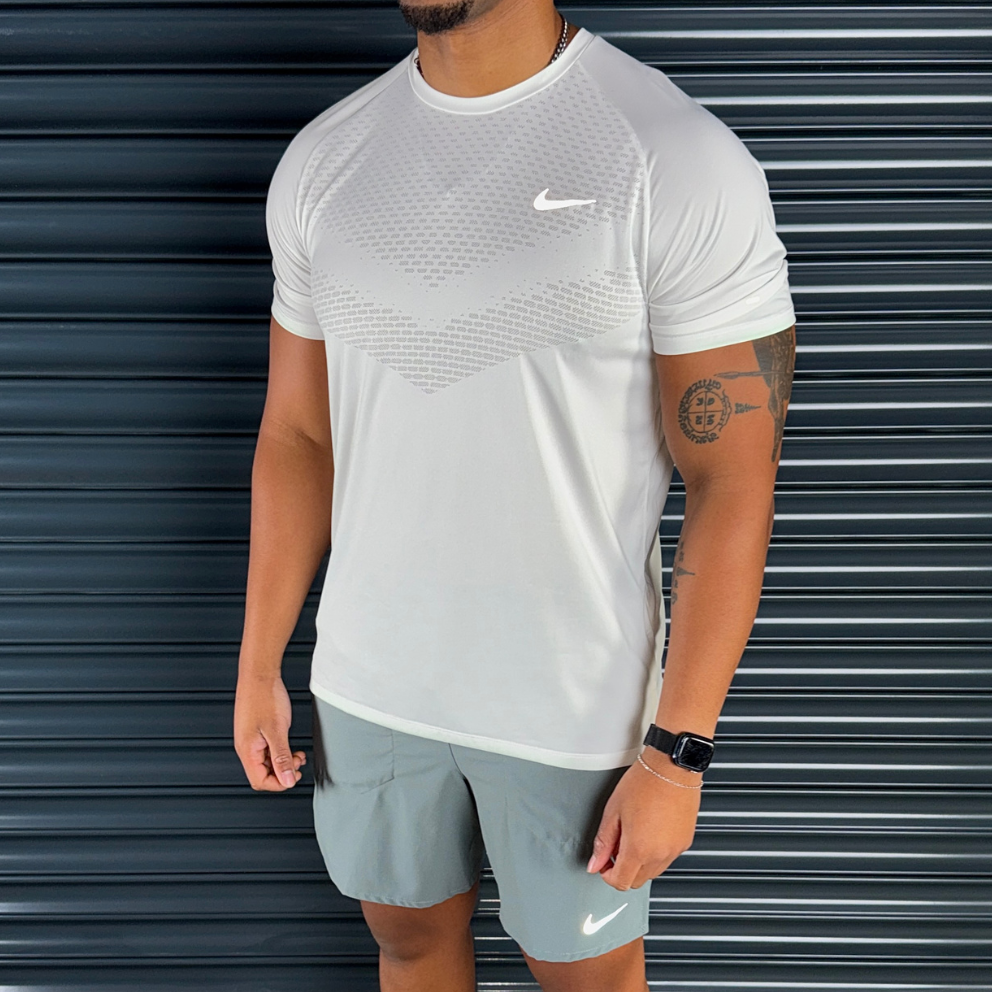 Nike Stride Shorts Set 'White/Grey'