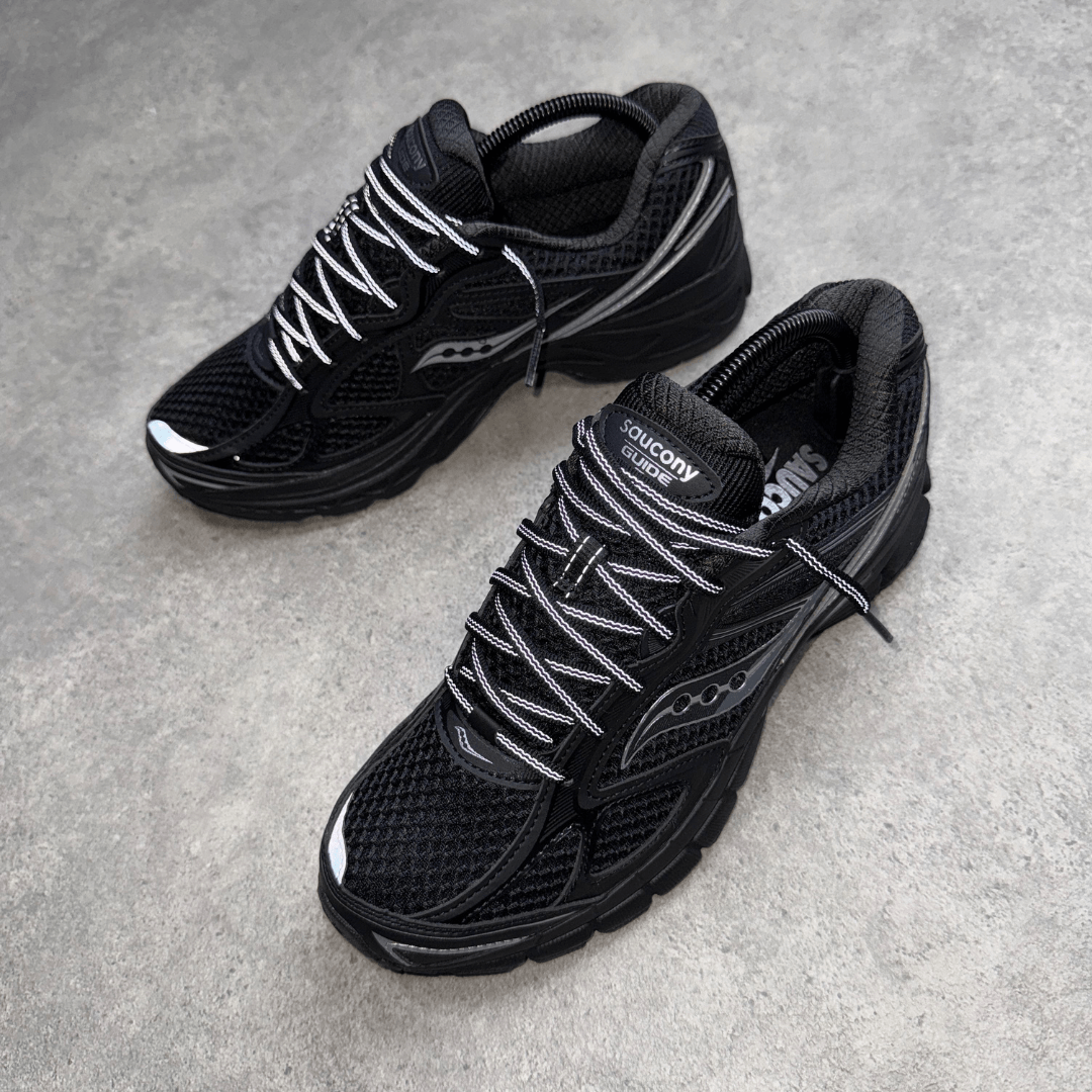 Saucony ProGrid Guide 7 'Black/Silver'