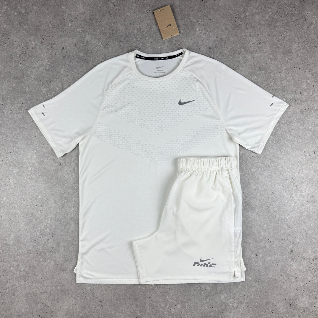Nike stride flash short set 'sail'
