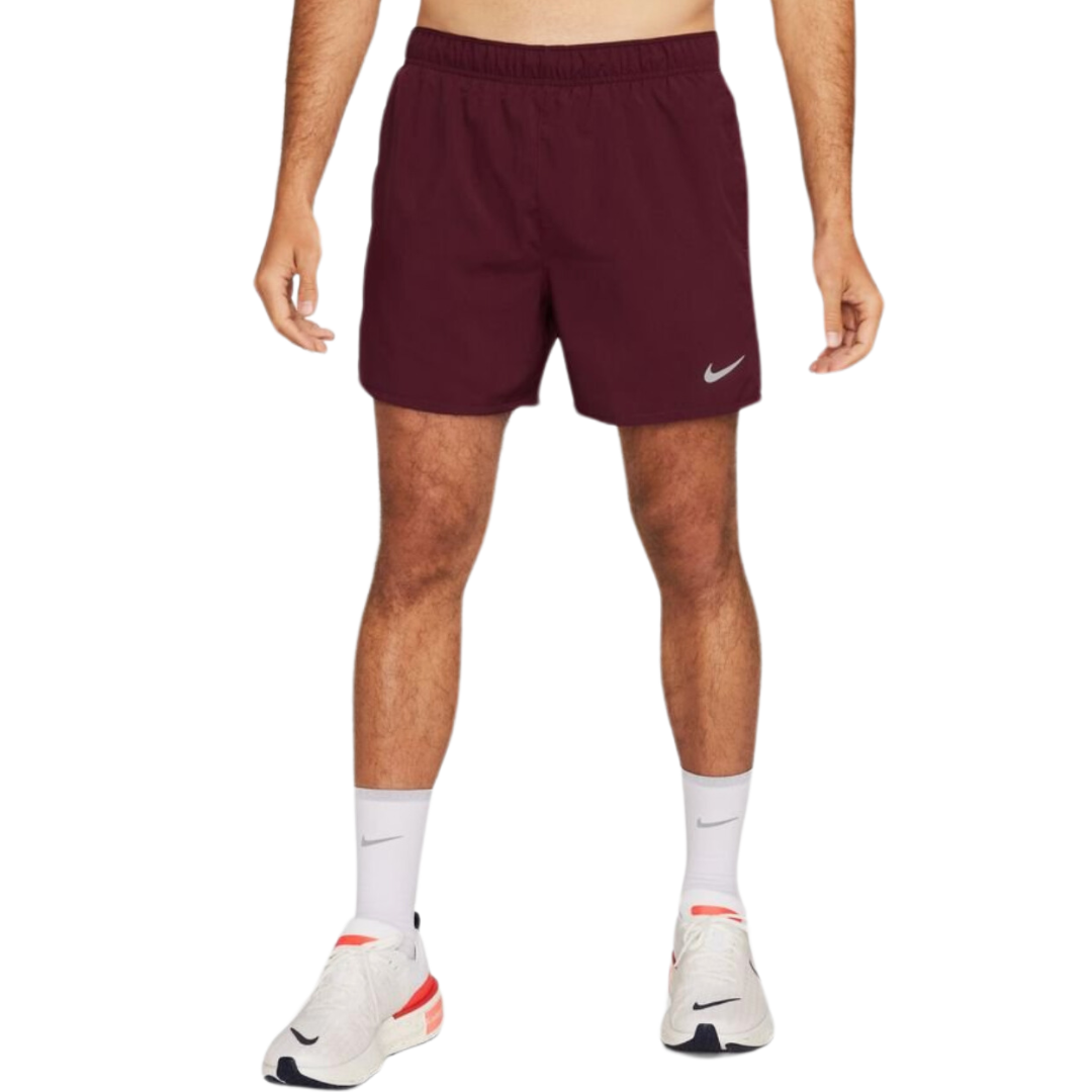 Nike challenger 13cm shorts 'maroon'