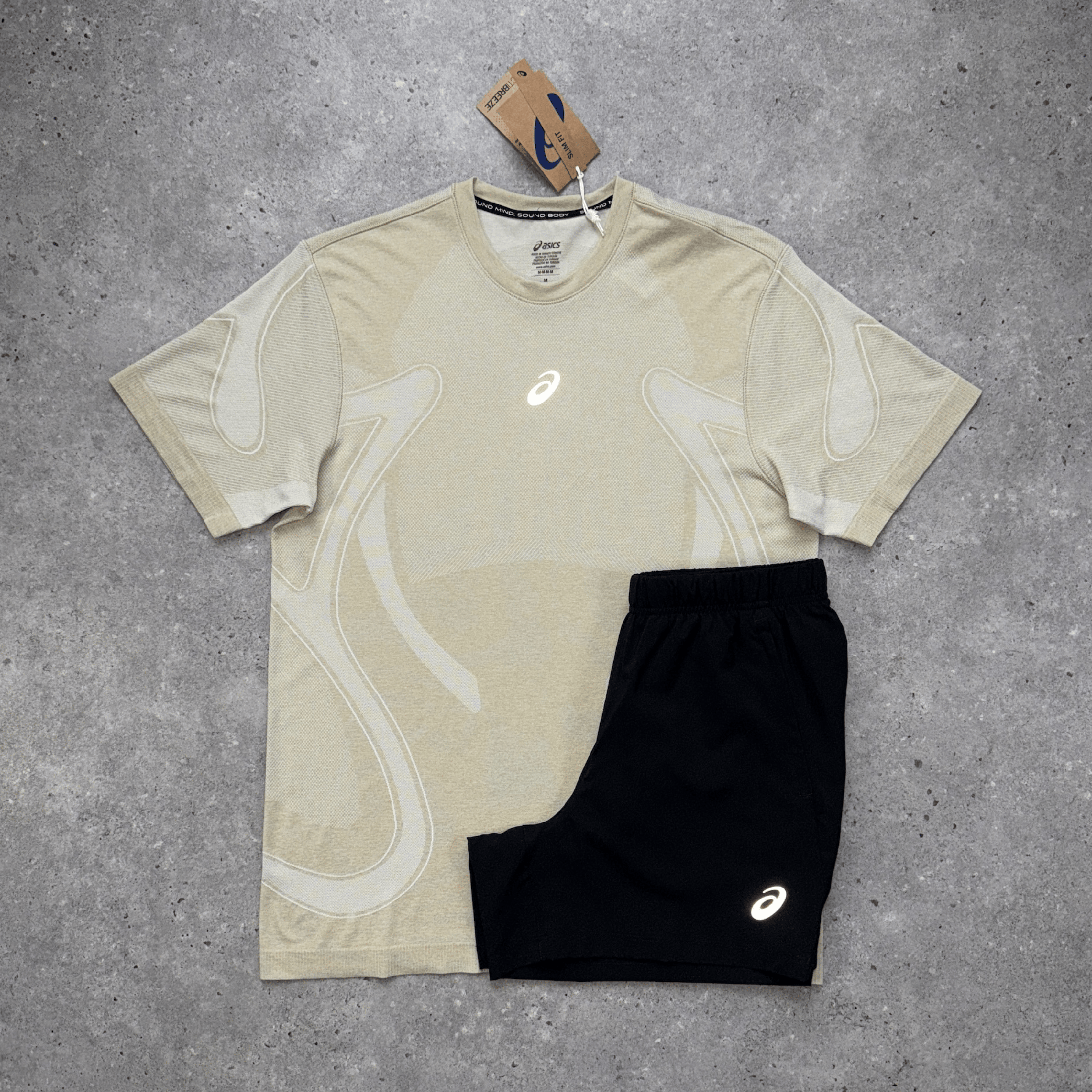 Asics seamless set 'cream/black'