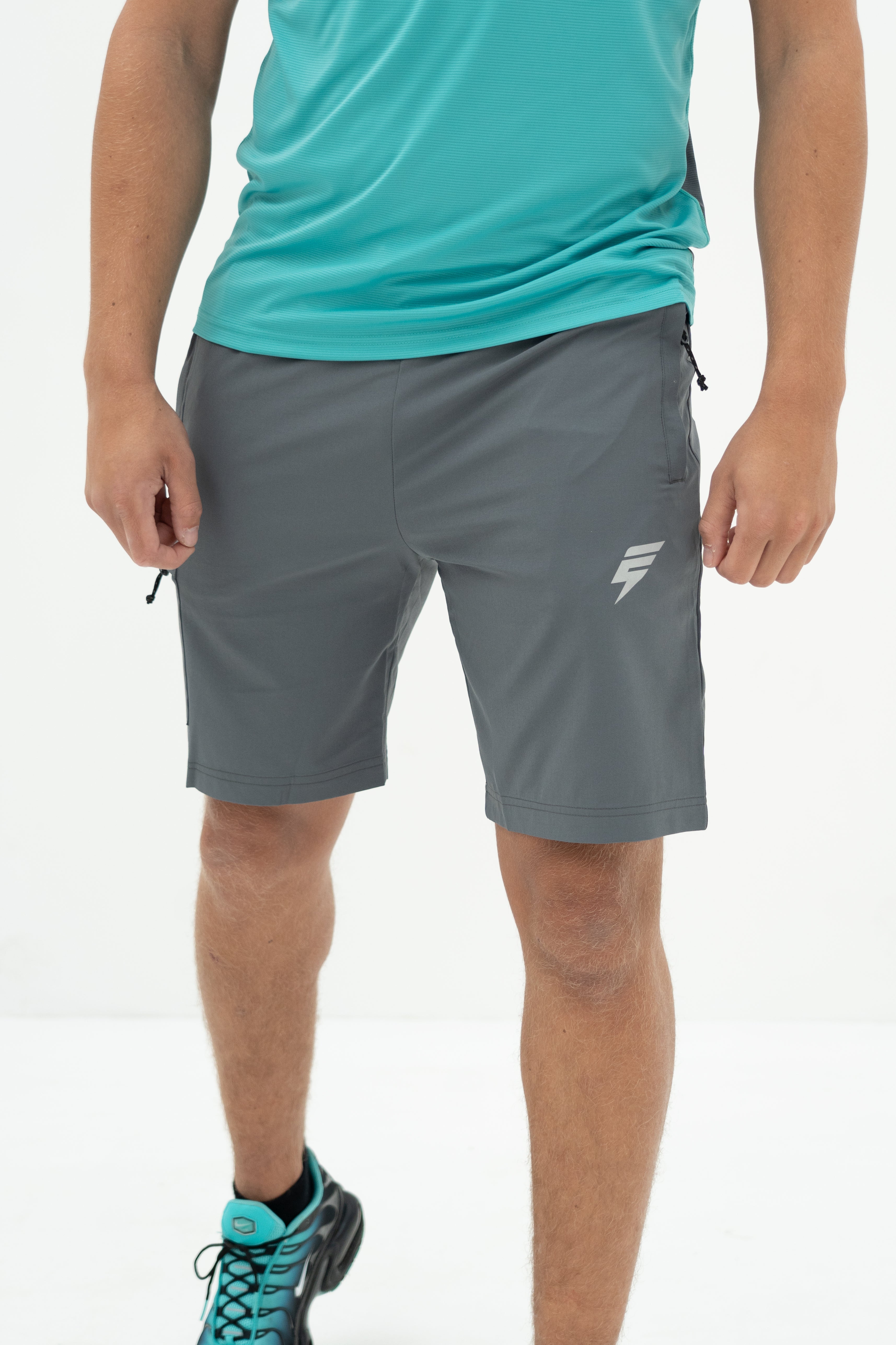 Elude core cargo short 'grey'