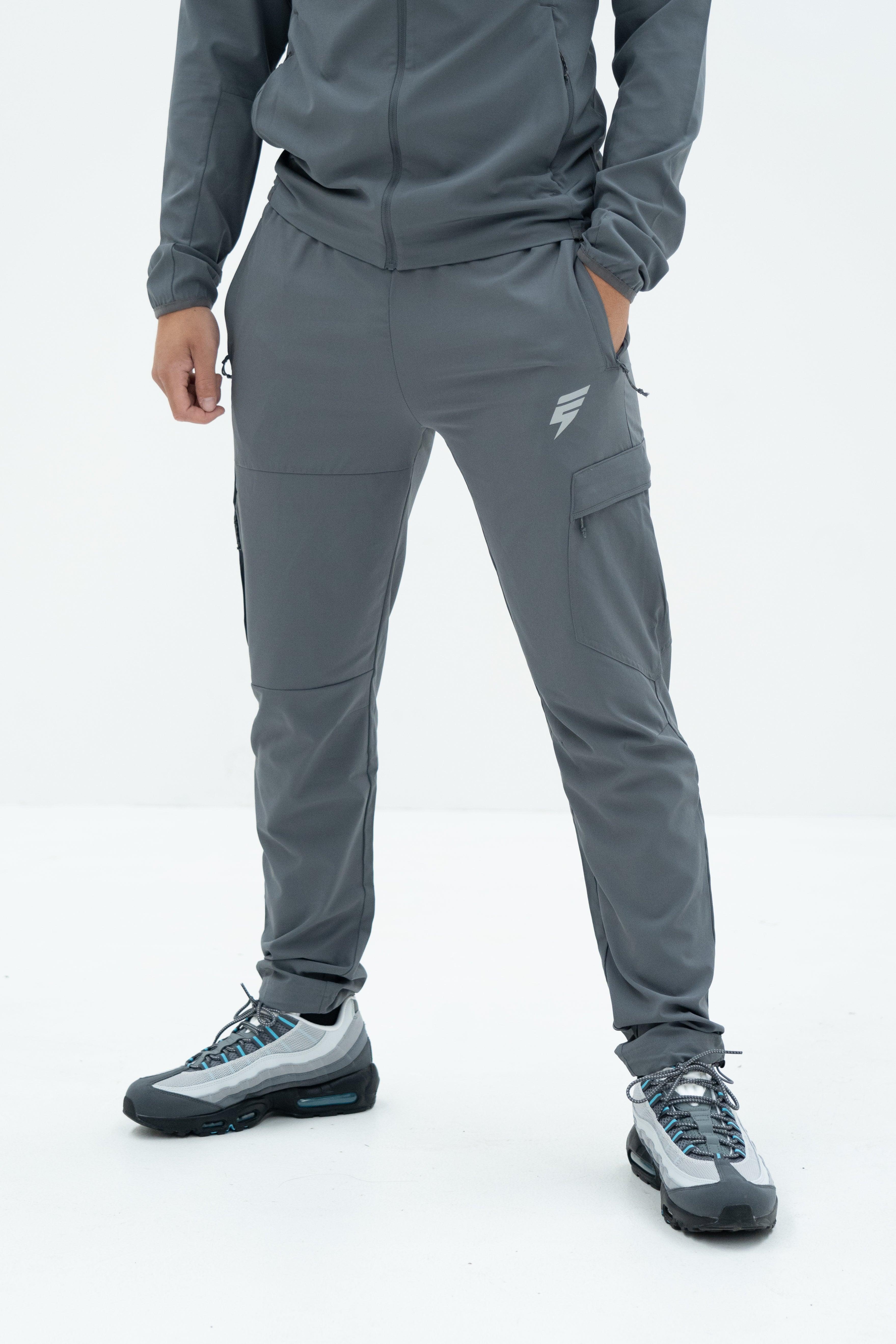 Elude core cargo pant 'grey'