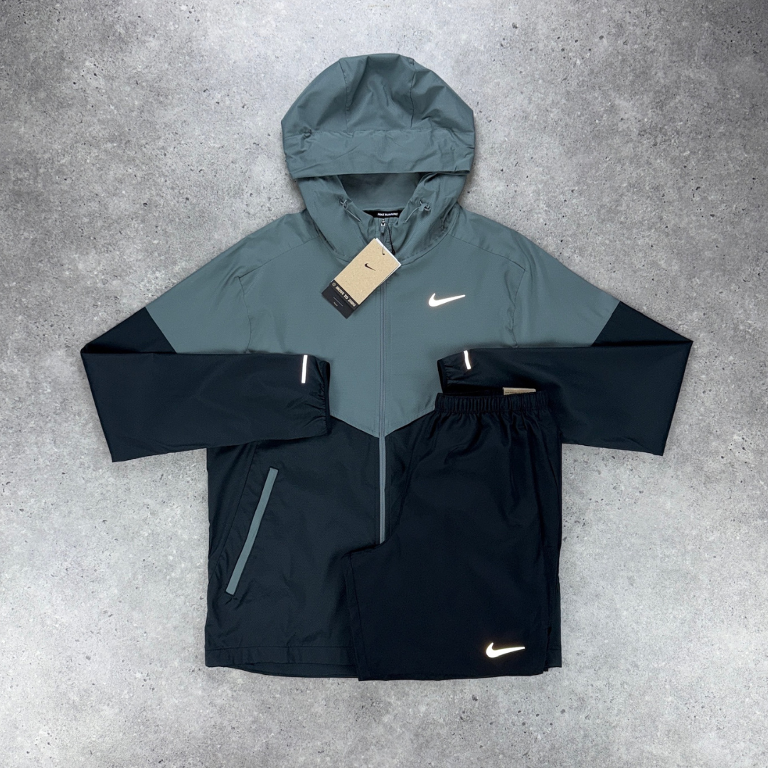 Nike windrunner 'smoke grey/black' short set