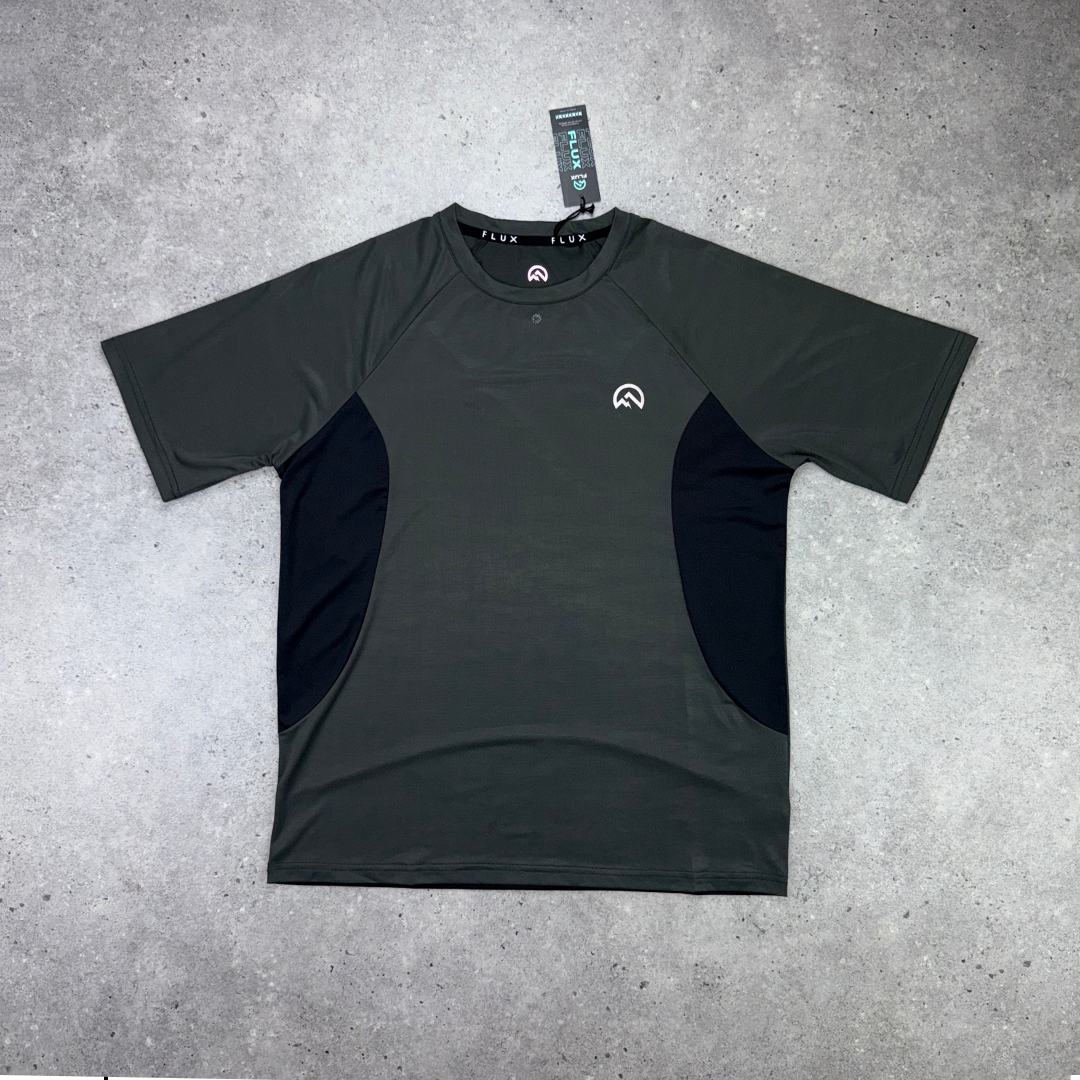 Flux tech t-shirt 'charcoal' SS25