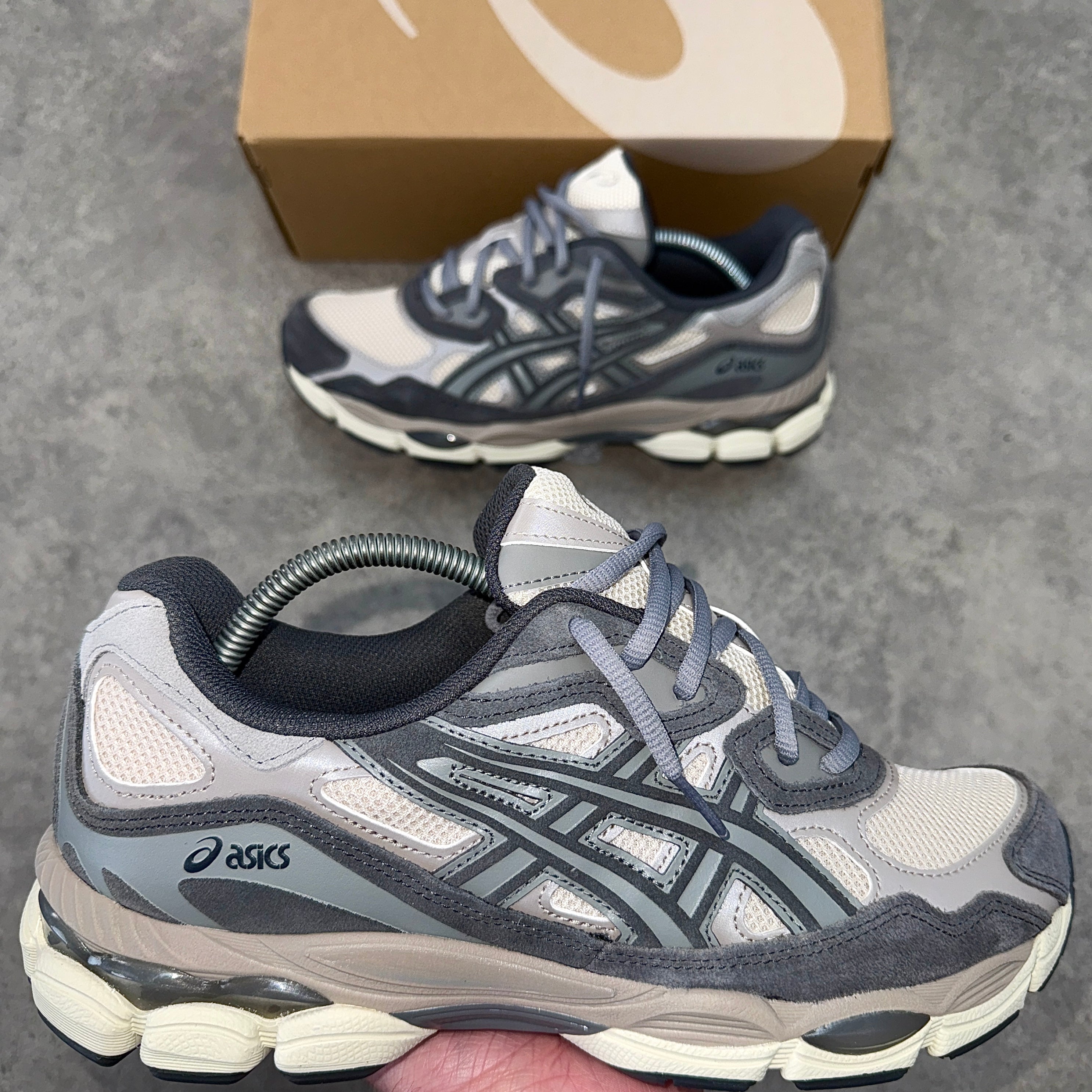ASICS gel-nyc 'oatmeal obsidian grey' trainers in hand
