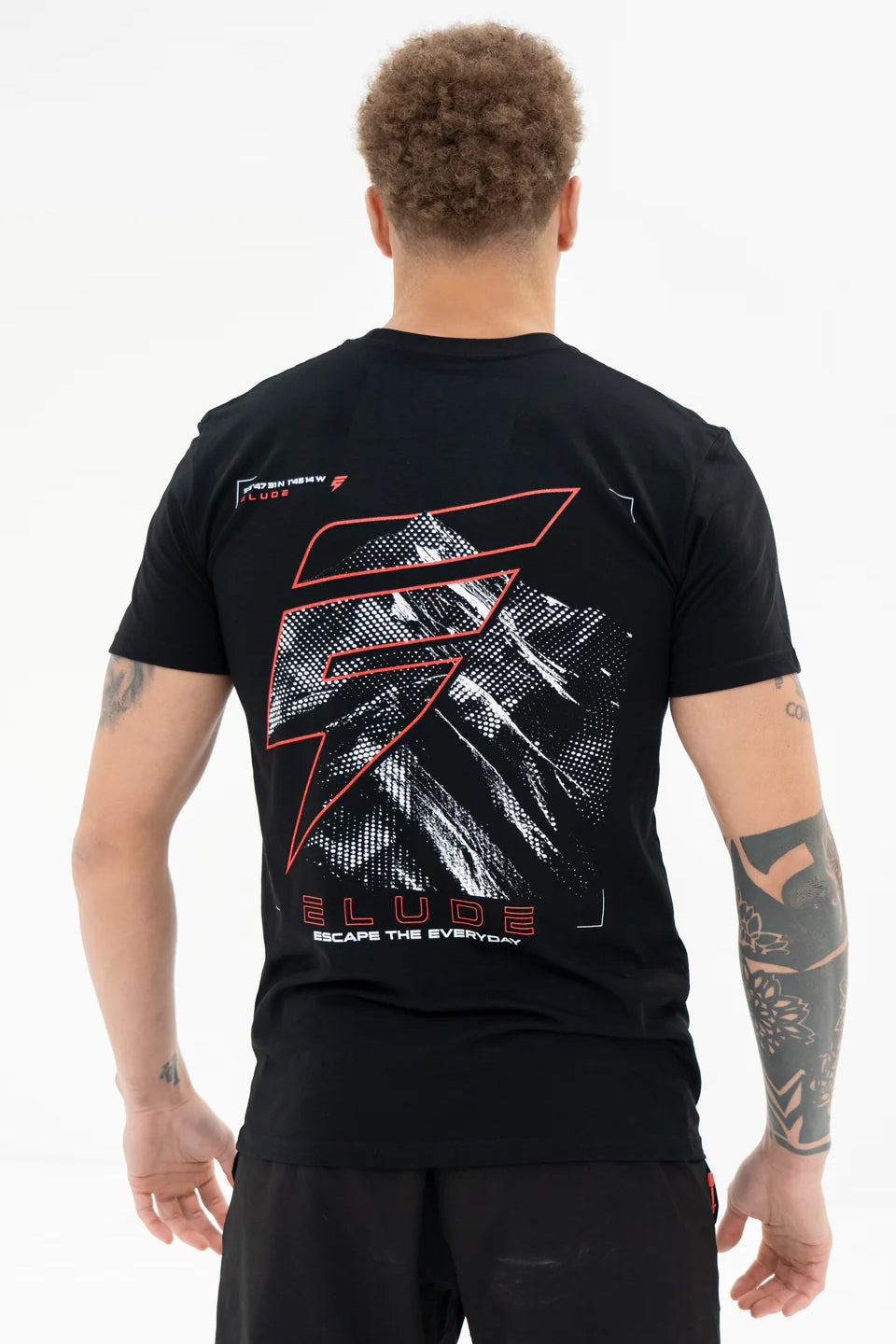 Elude MTN tee 'black/red'