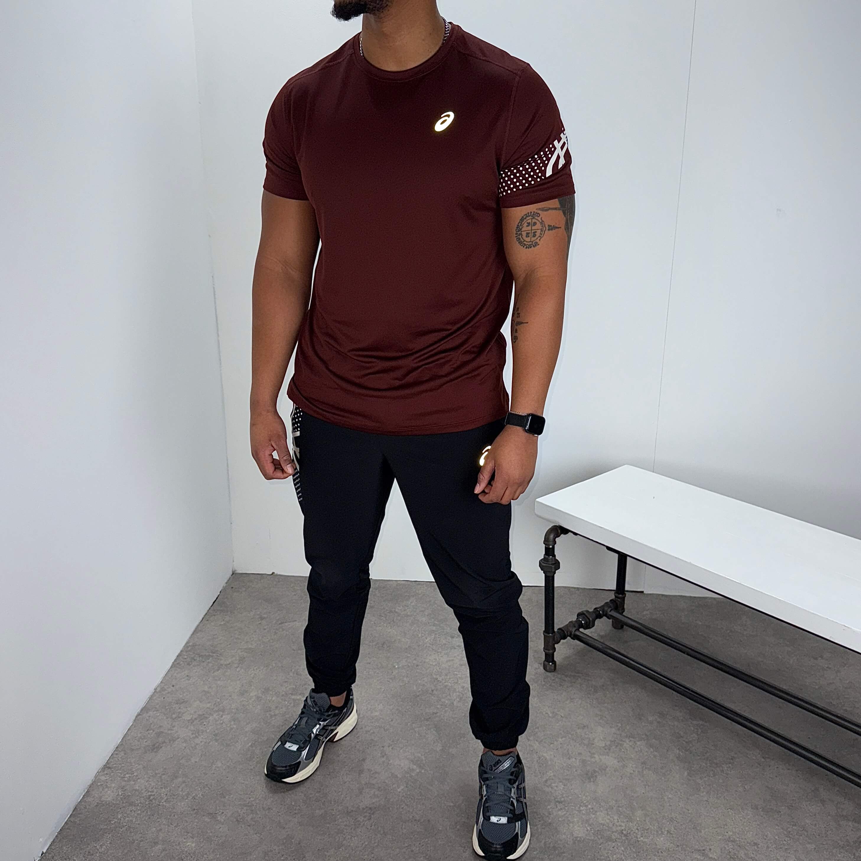 Asics icon t-shirt pants set 'dark red/black'