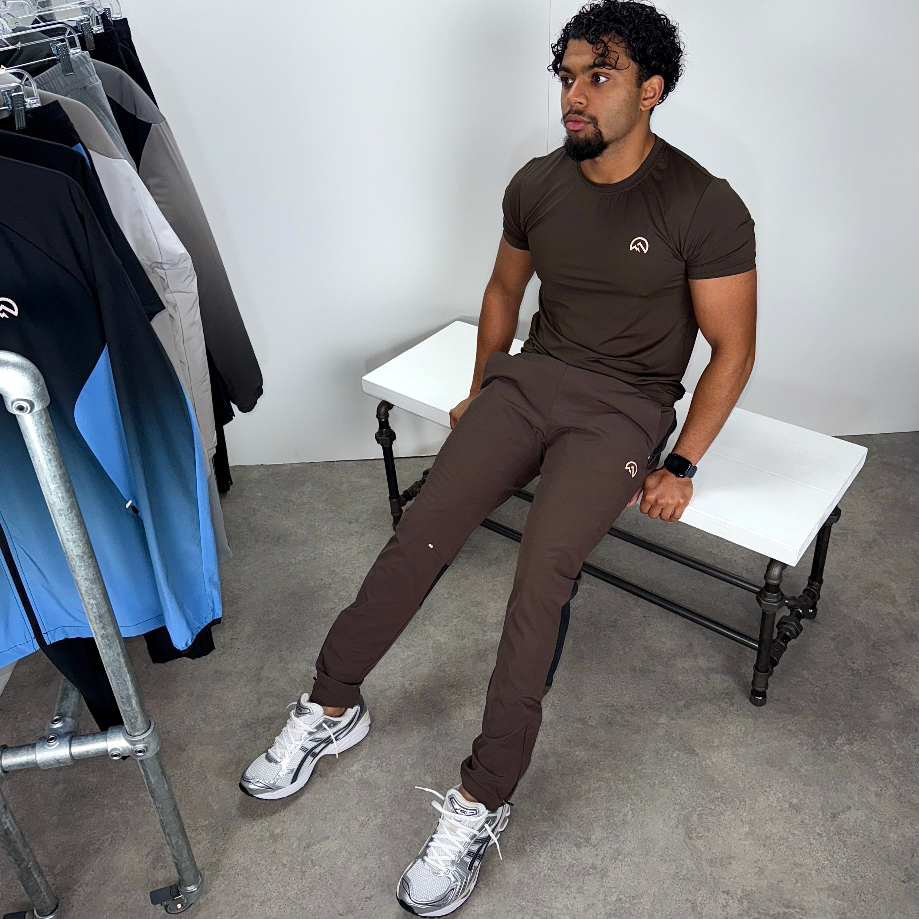 Flux graphic logo t-shirt 'chocolate/black'