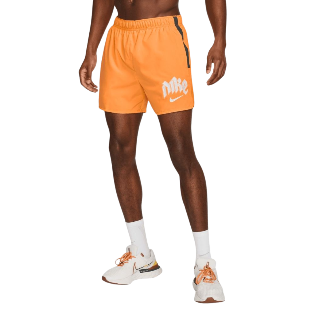 Nike running division 13cm challenger shorts 'vivid orange'