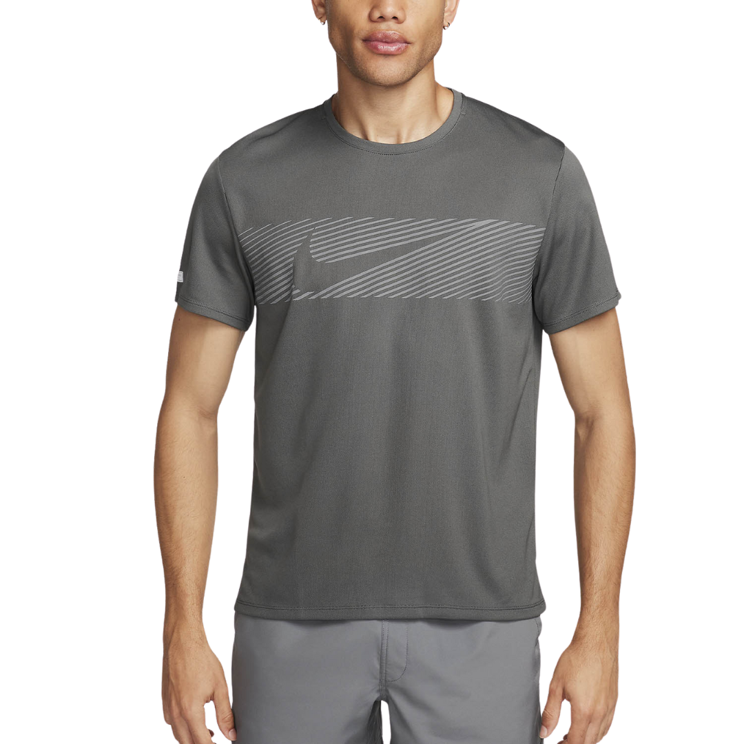 Nike running division flash t-shirt 'grey'